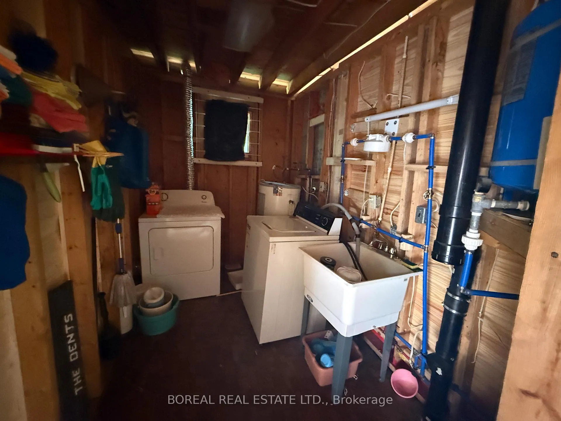 Photo 29 of 81 Bentley Lake Road, Cochrane — HOMEH