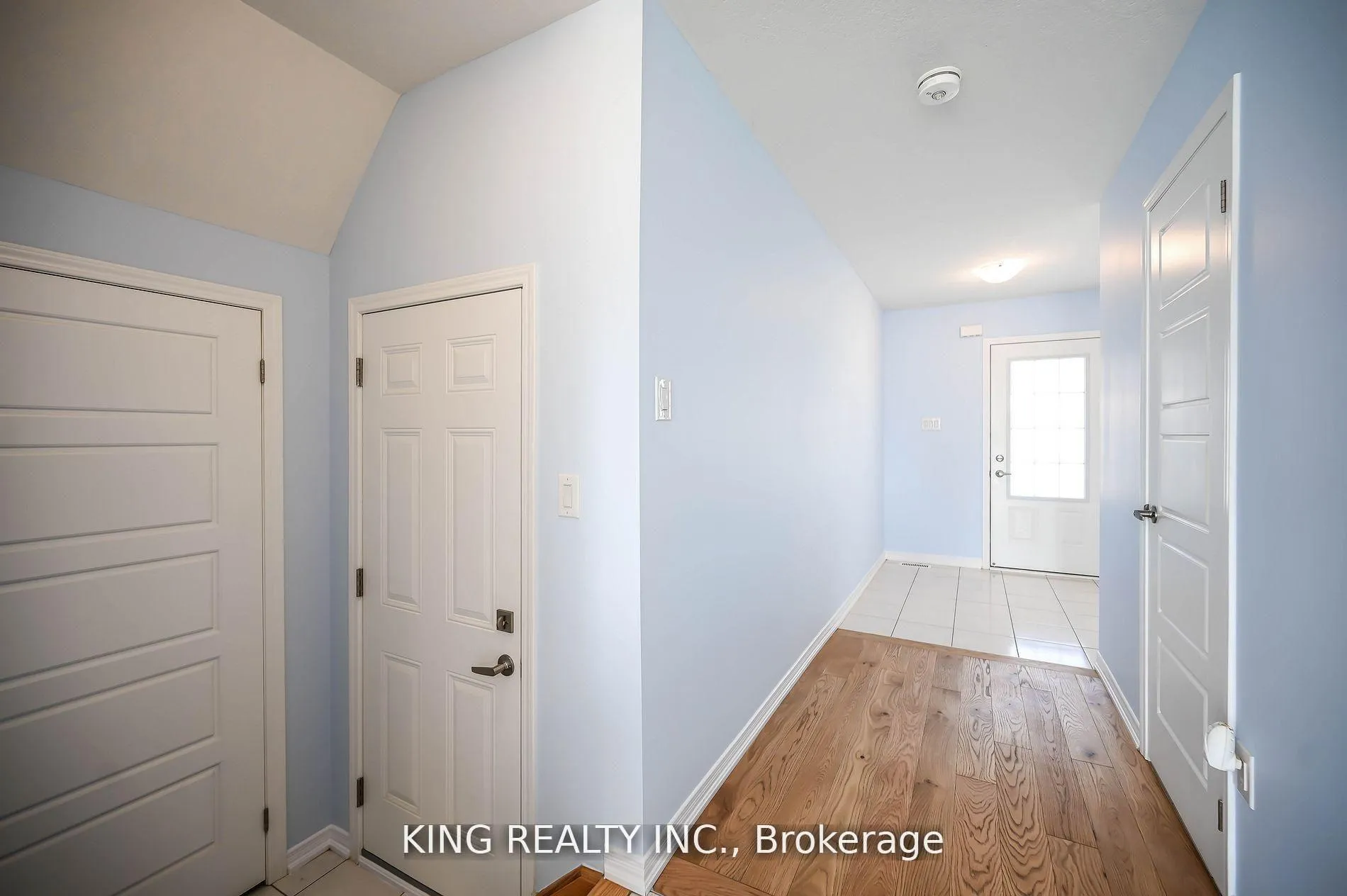 Photo 4 of 27 Cooke Avenue, Brantford, Empire South — HOMEH