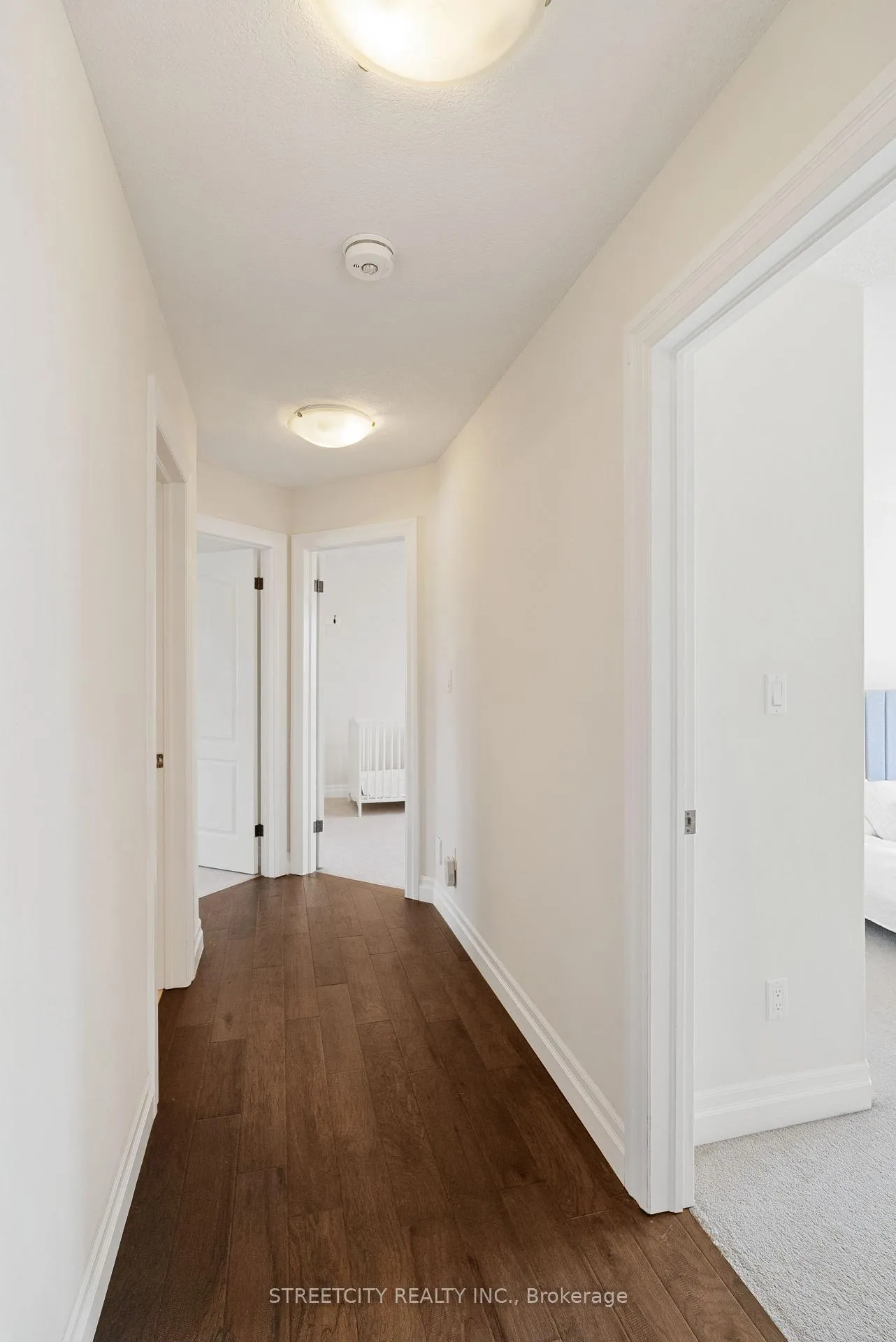 Photo 21 of 878 Zaifman Circle, London, North B — HOMEH