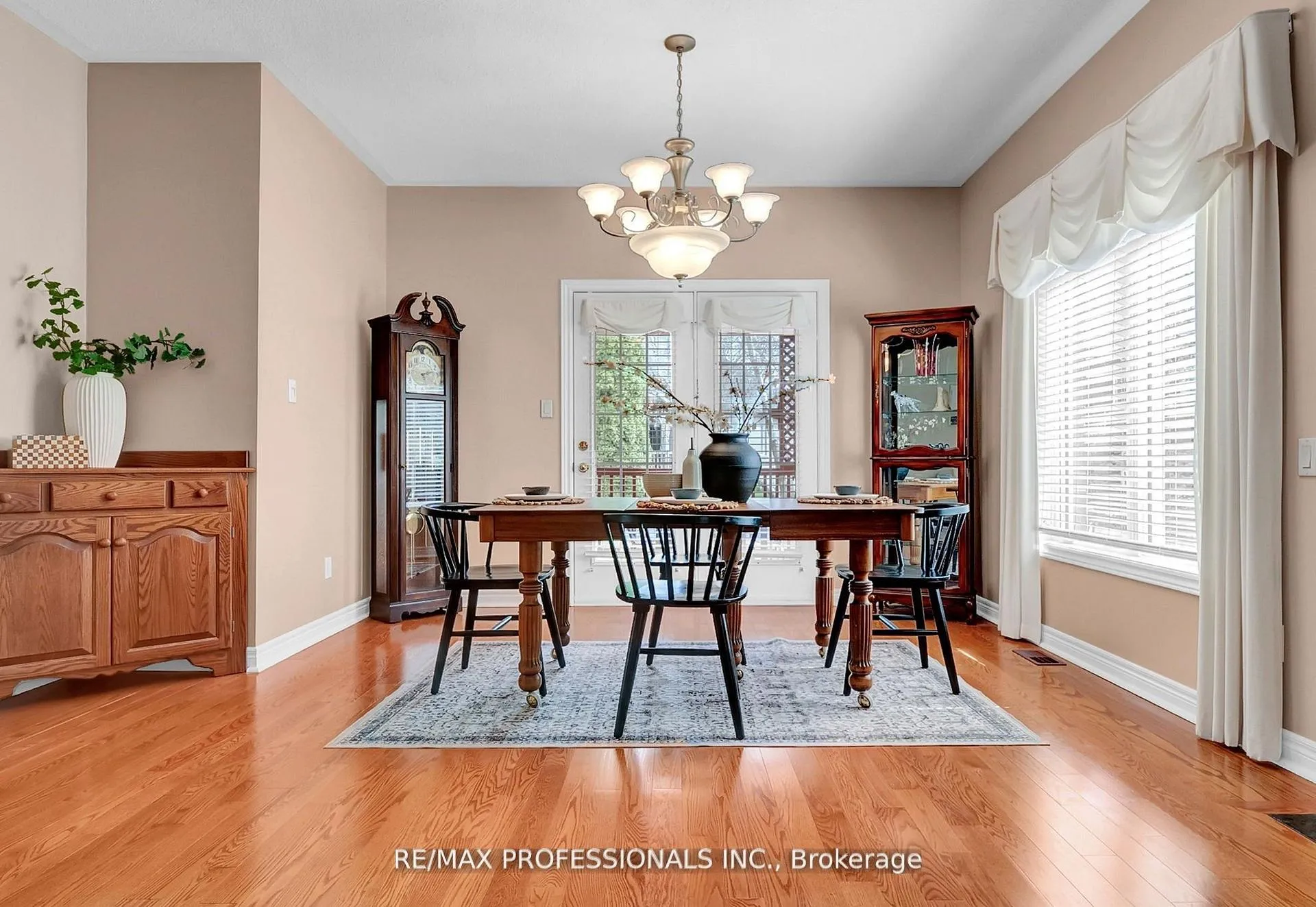 Photo 11 of 96 Waterbury Crescent, Scugog, Port Perry — HOMEH