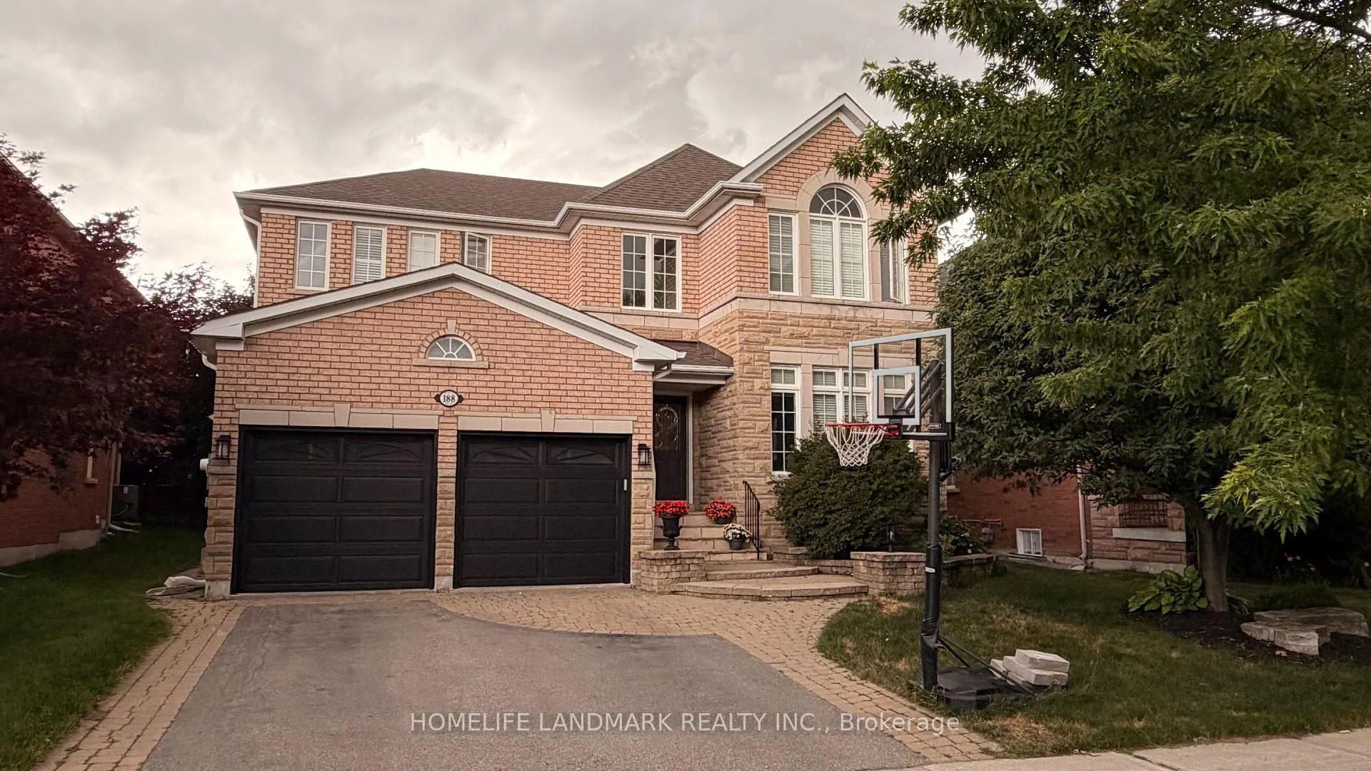 Front of Unit Bsmt, 188 Willis Drive