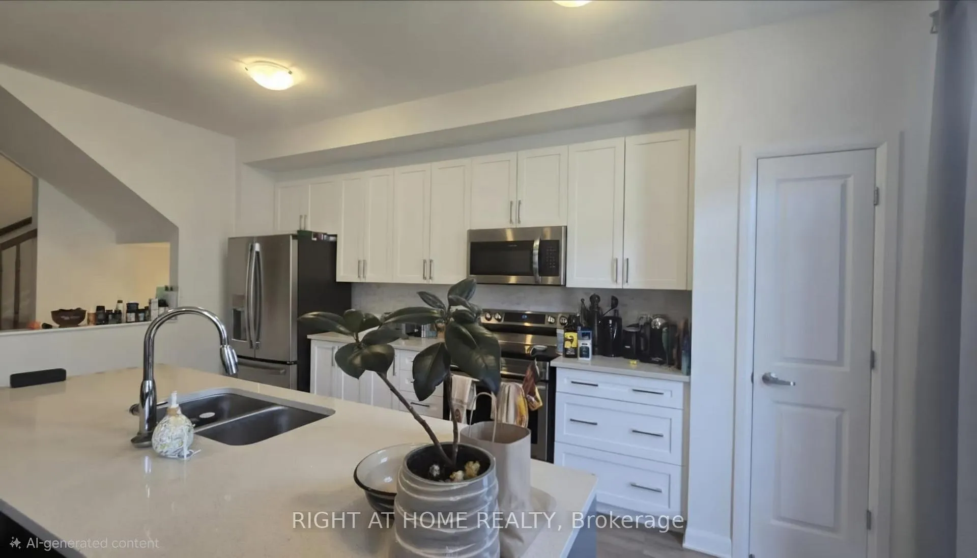 Photo 6 of 836 Dynasty Street W, Ottawa, Avalon East — HOMEH