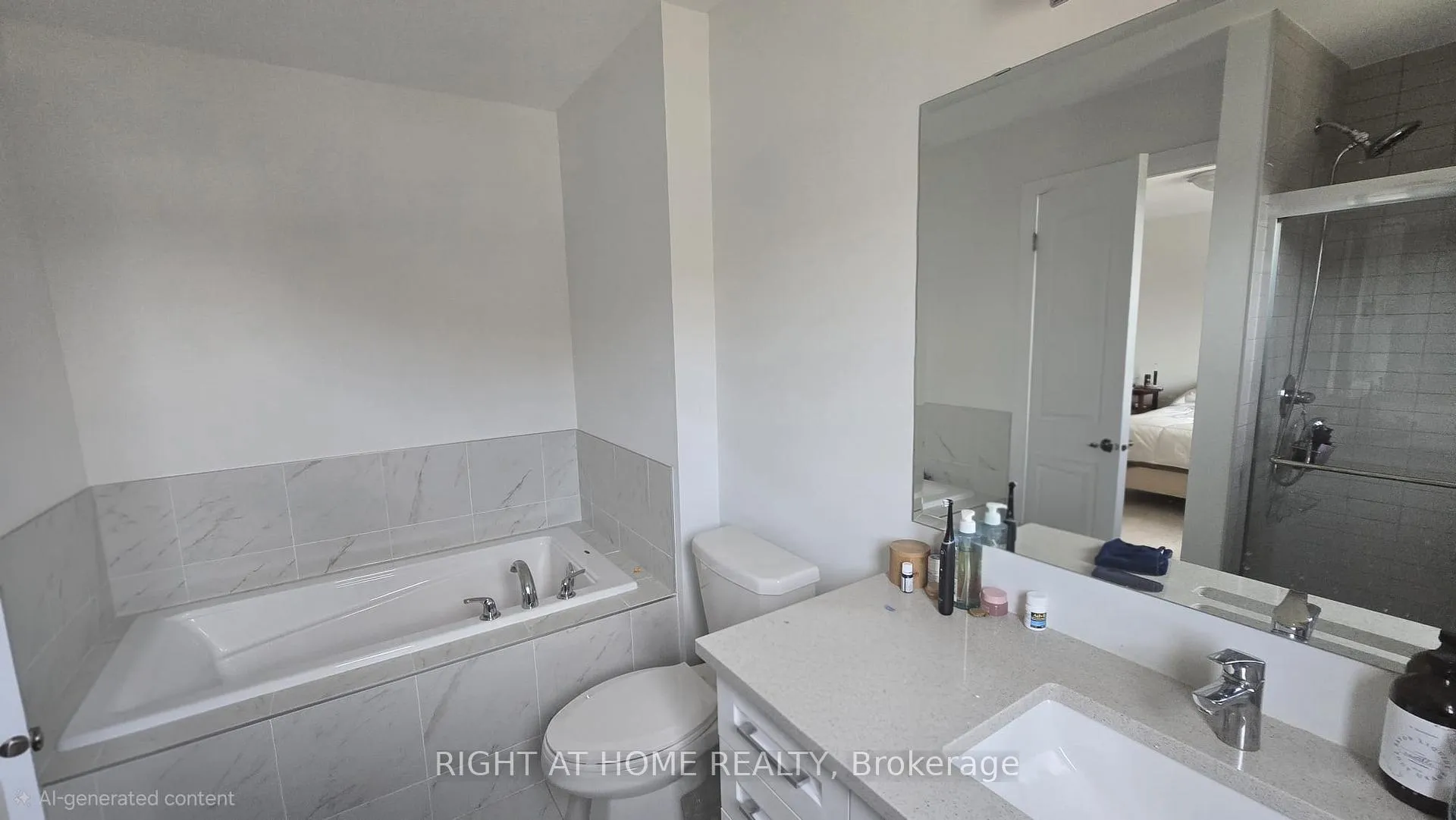 Photo 10 of 836 Dynasty Street W, Ottawa, Avalon East — HOMEH