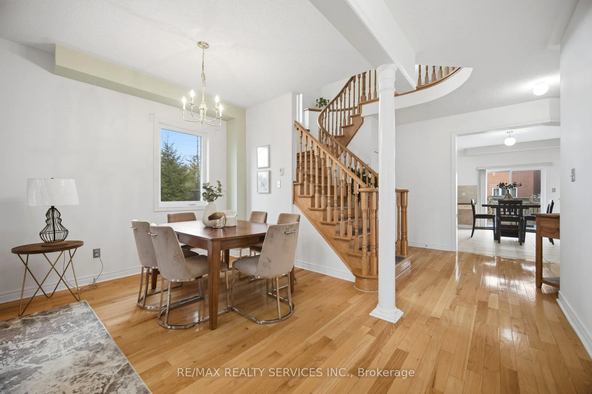 Photo 13 of 40 Sir Jacobs Crescent, Brampton, Fletcher's Meadow — HOMEH