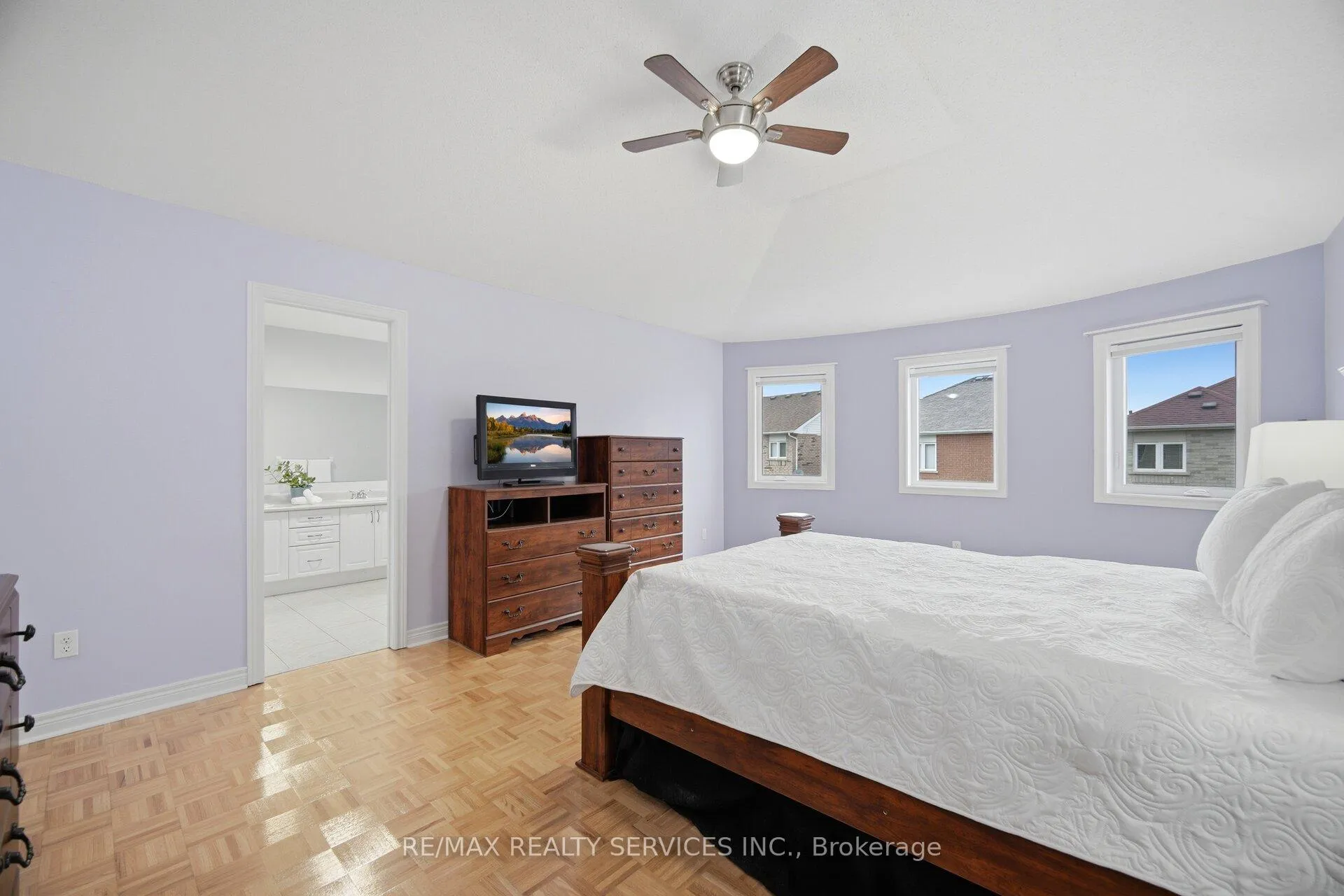 Photo 28 of 40 Sir Jacobs Crescent, Brampton, Fletcher's Meadow — HOMEH