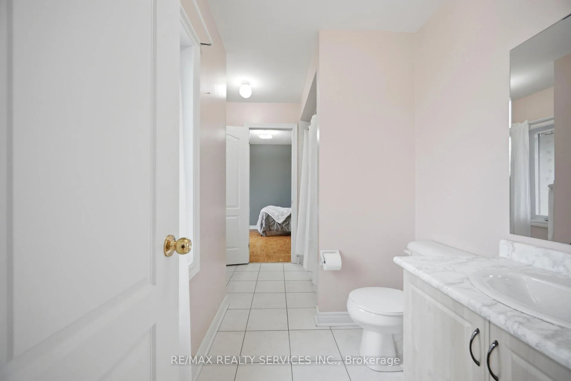 Photo 35 of 40 Sir Jacobs Crescent, Brampton, Fletcher's Meadow — HOMEH