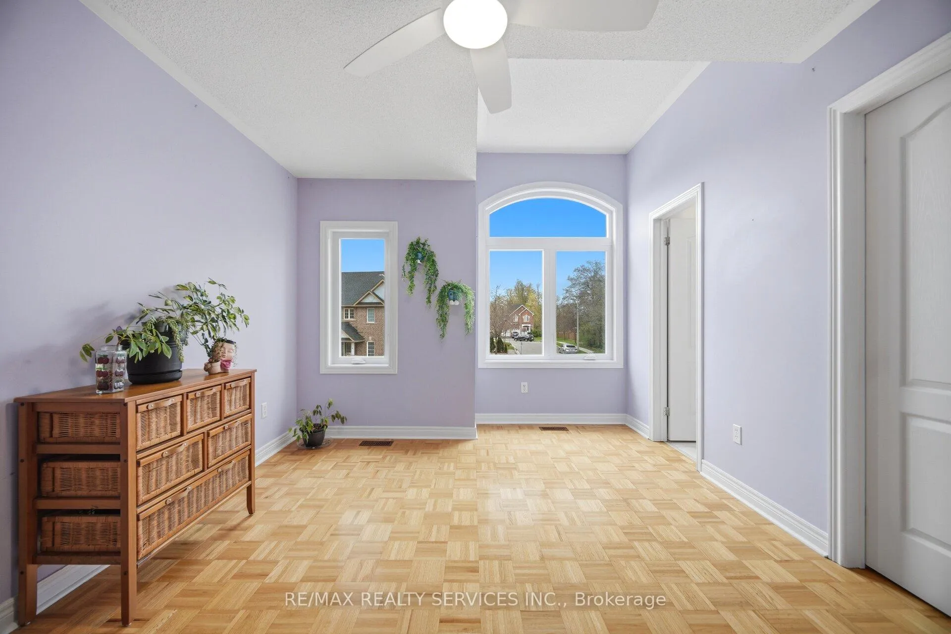 Photo 38 of 40 Sir Jacobs Crescent, Brampton, Fletcher's Meadow — HOMEH