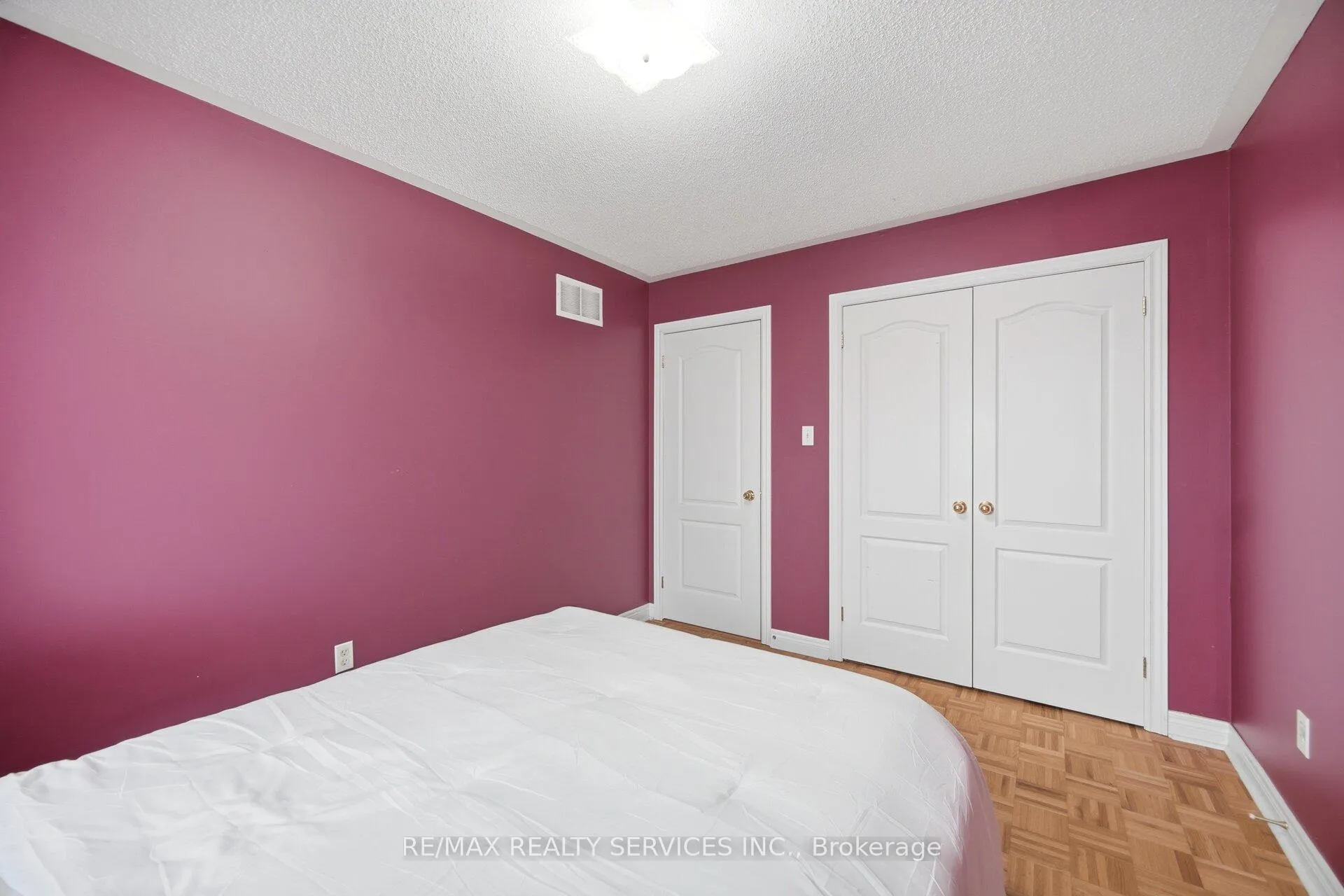 Photo 40 of 40 Sir Jacobs Crescent, Brampton, Fletcher's Meadow — HOMEH