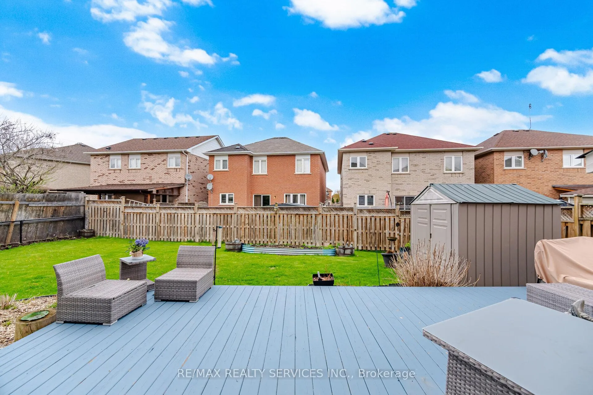 Photo 45 of 40 Sir Jacobs Crescent, Brampton, Fletcher's Meadow — HOMEH