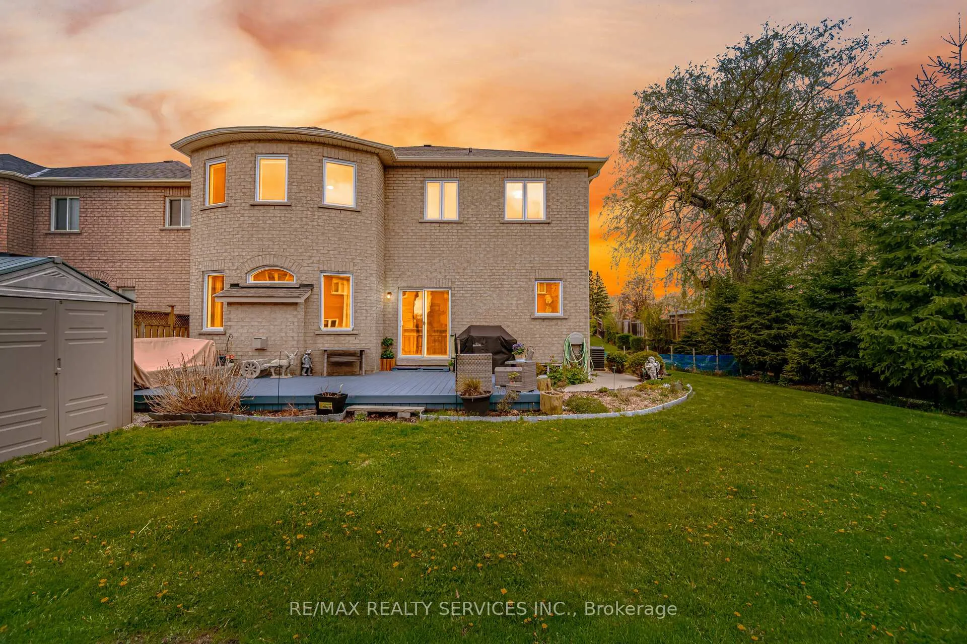 Photo 49 of 40 Sir Jacobs Crescent, Brampton, Fletcher's Meadow — HOMEH