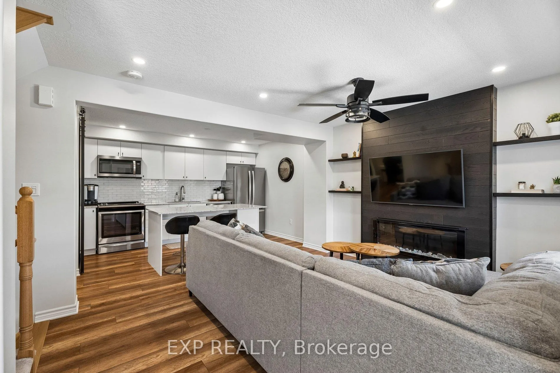 Photo 15 of 38 Andean Lane, Barrie, Rural Barrie Southwest — HOMEH