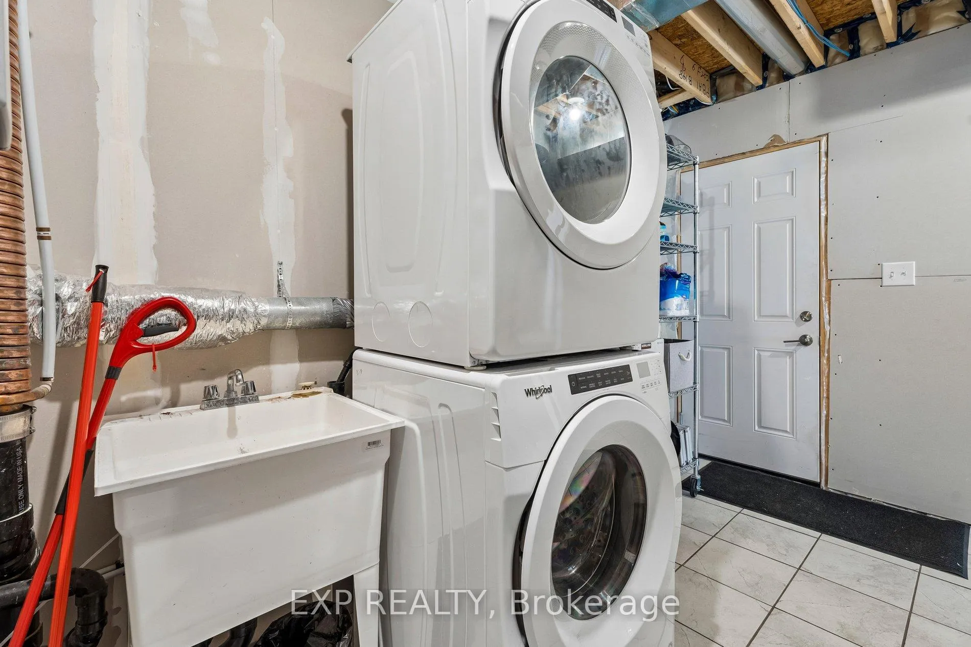Photo 44 of 38 Andean Lane, Barrie, Rural Barrie Southwest — HOMEH