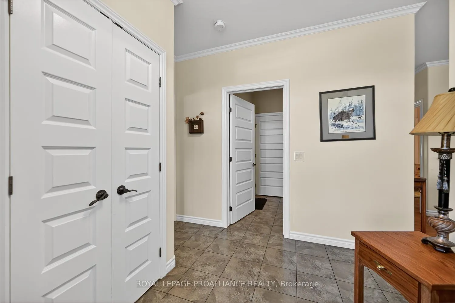 Photo 7 of 422 Brock Street, Brockville, Brockville — HOMEH