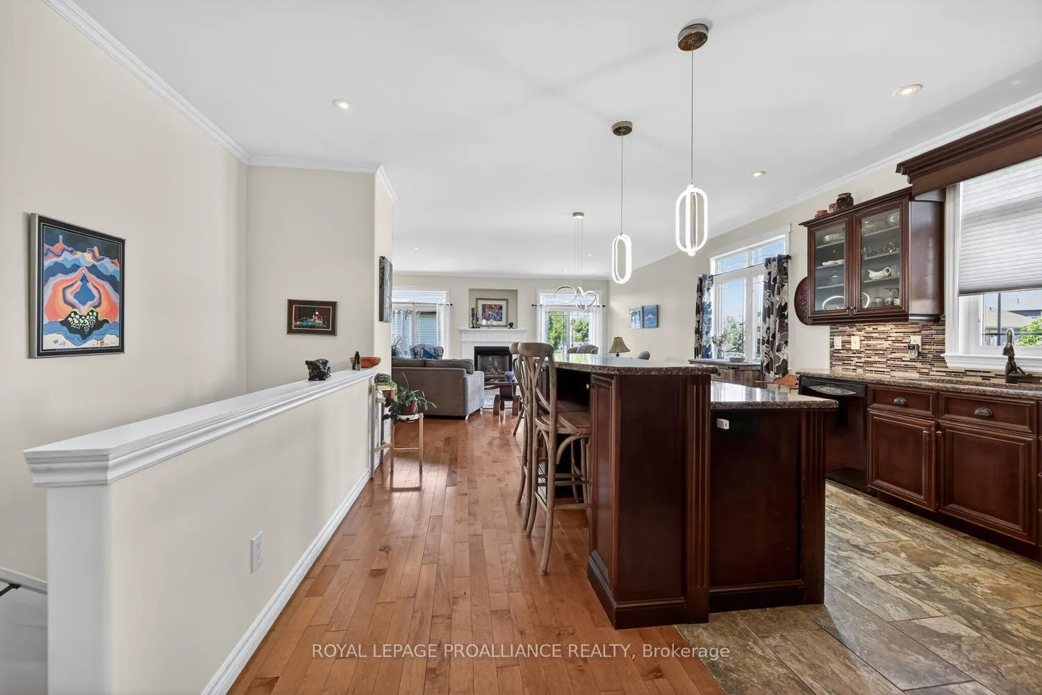 Photo 10 of 422 Brock Street, Brockville, Brockville — HOMEH