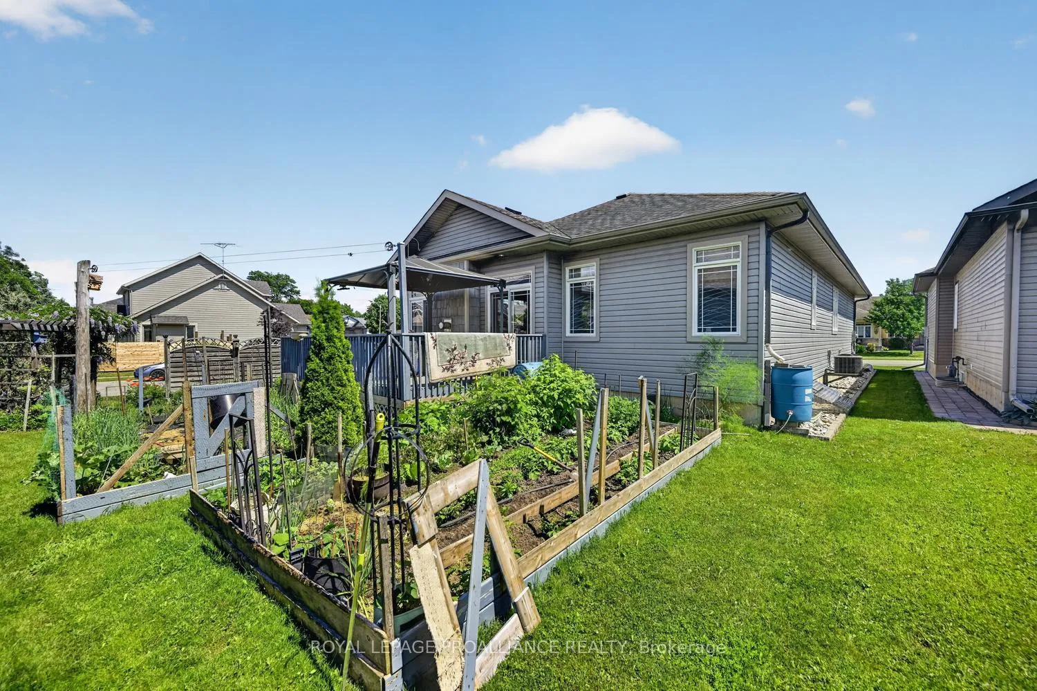 Photo 45 of 422 Brock Street, Brockville, Brockville — HOMEH