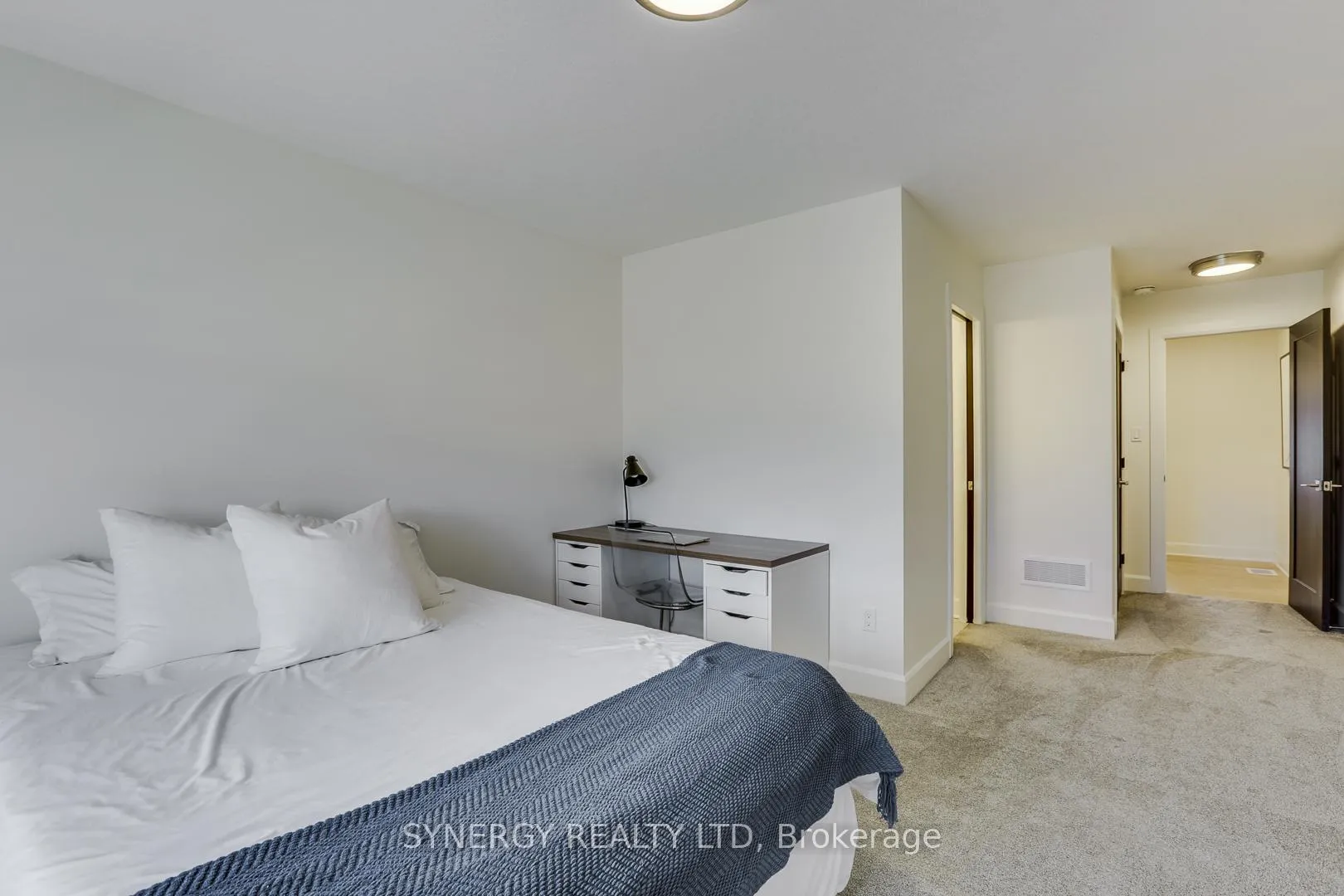 Photo 32 of 943 Upperpoint Avenue, London, South B — HOMEH