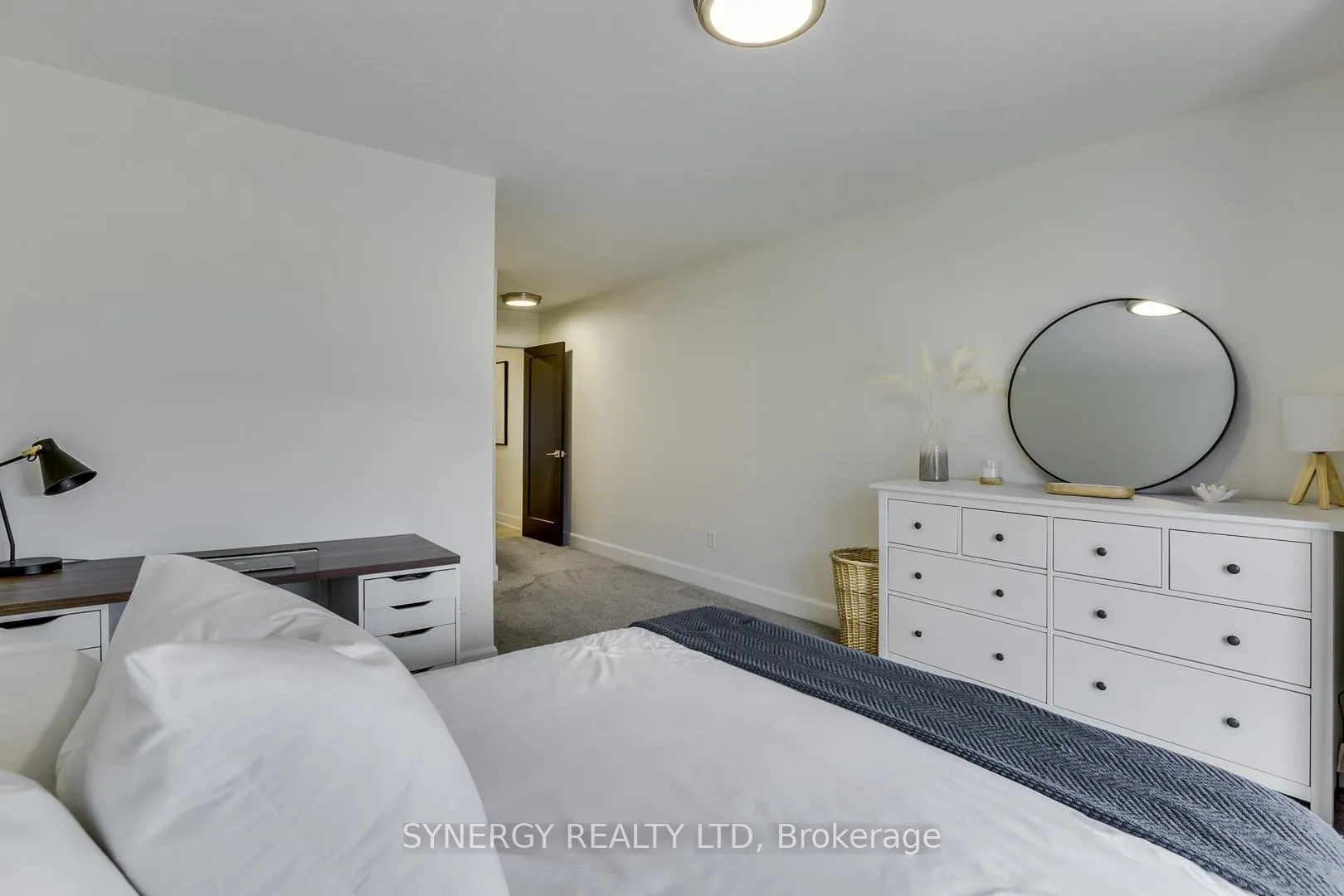 Photo 33 of 943 Upperpoint Avenue, London, South B — HOMEH