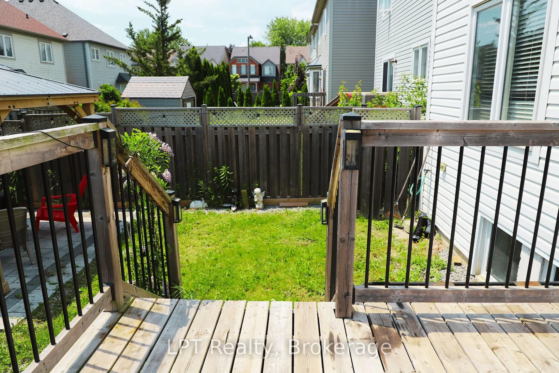 Photo 36 of 52 Norland Circle, Oshawa, Windfields — HOMEH