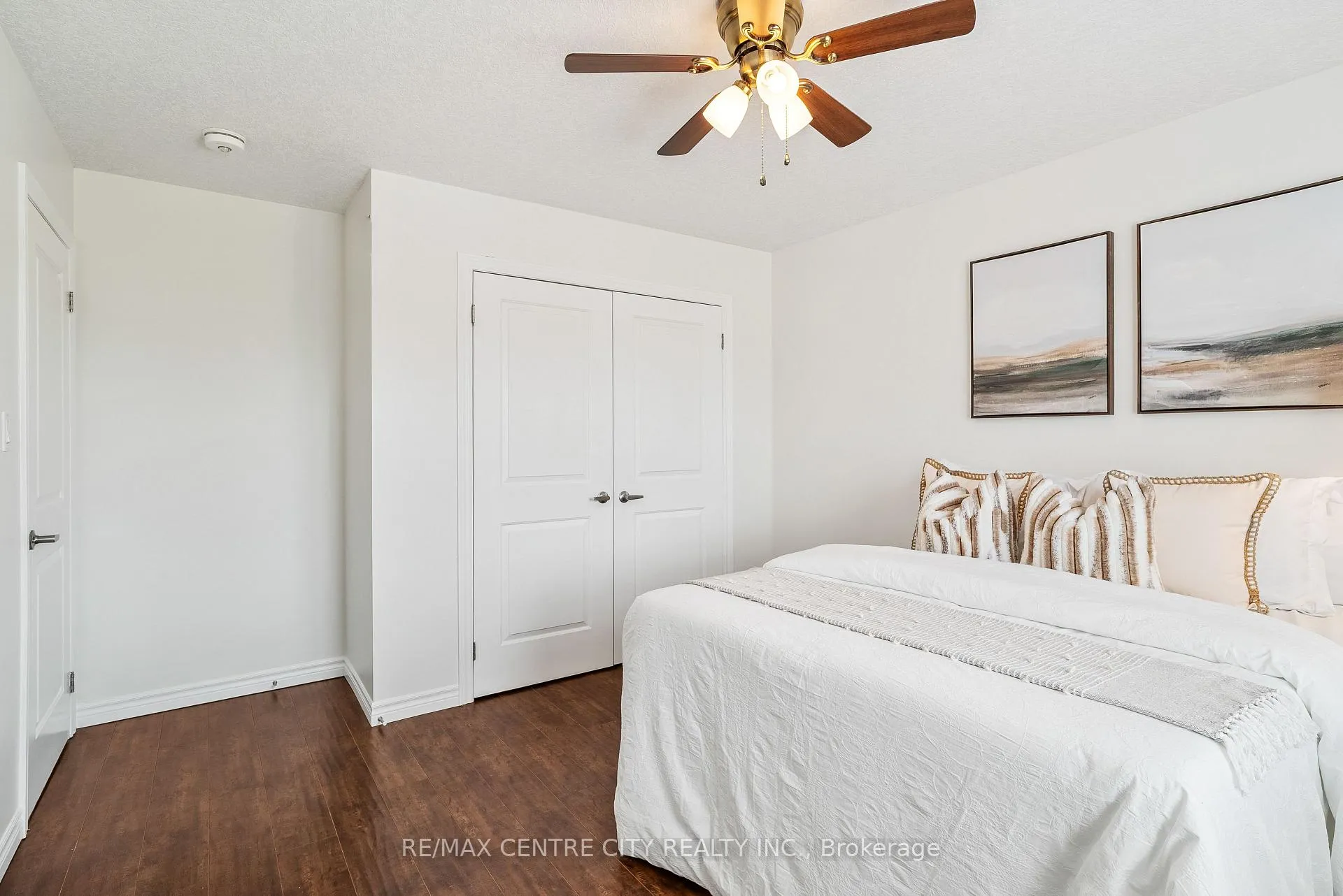 Photo 30 of 1420 Howlett Circle, London, North S — HOMEH