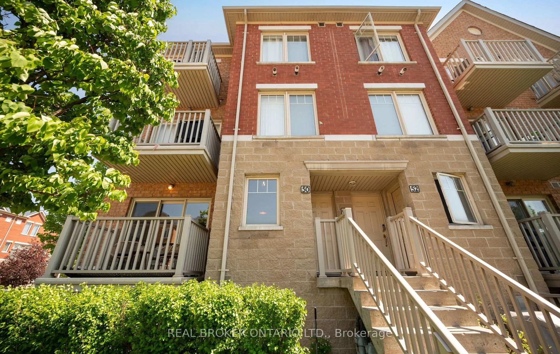 Photo 3 of Unit 50, 5050 Intrepid Drive, Mississauga, Churchill Meadows — HOMEH