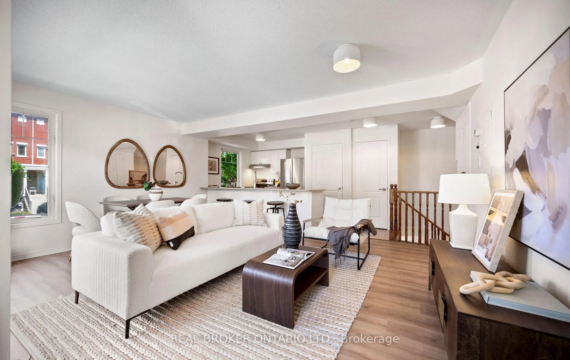 Photo 8 of Unit 50, 5050 Intrepid Drive, Mississauga, Churchill Meadows — HOMEH