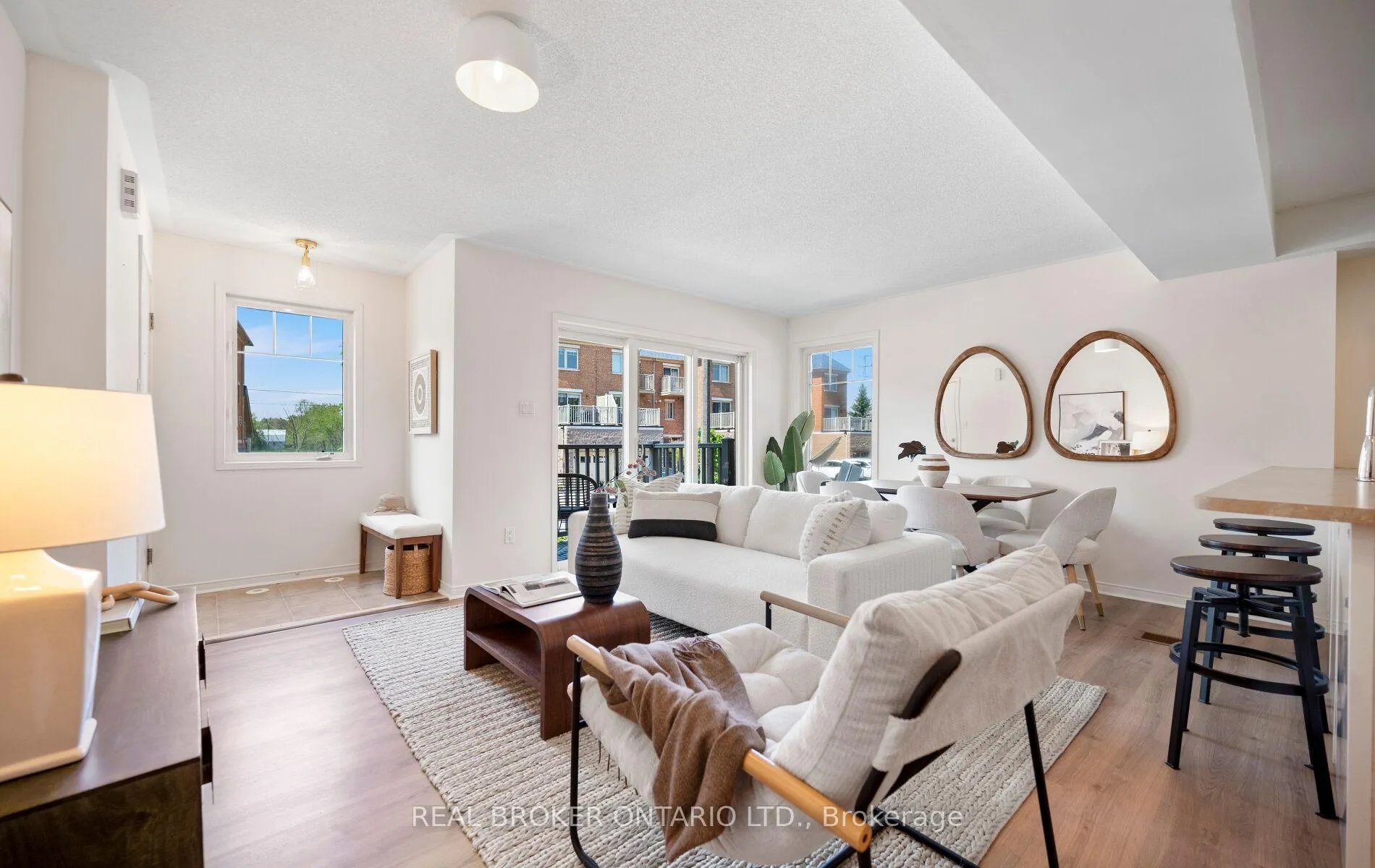 Photo 12 of Unit 50, 5050 Intrepid Drive, Mississauga, Churchill Meadows — HOMEH