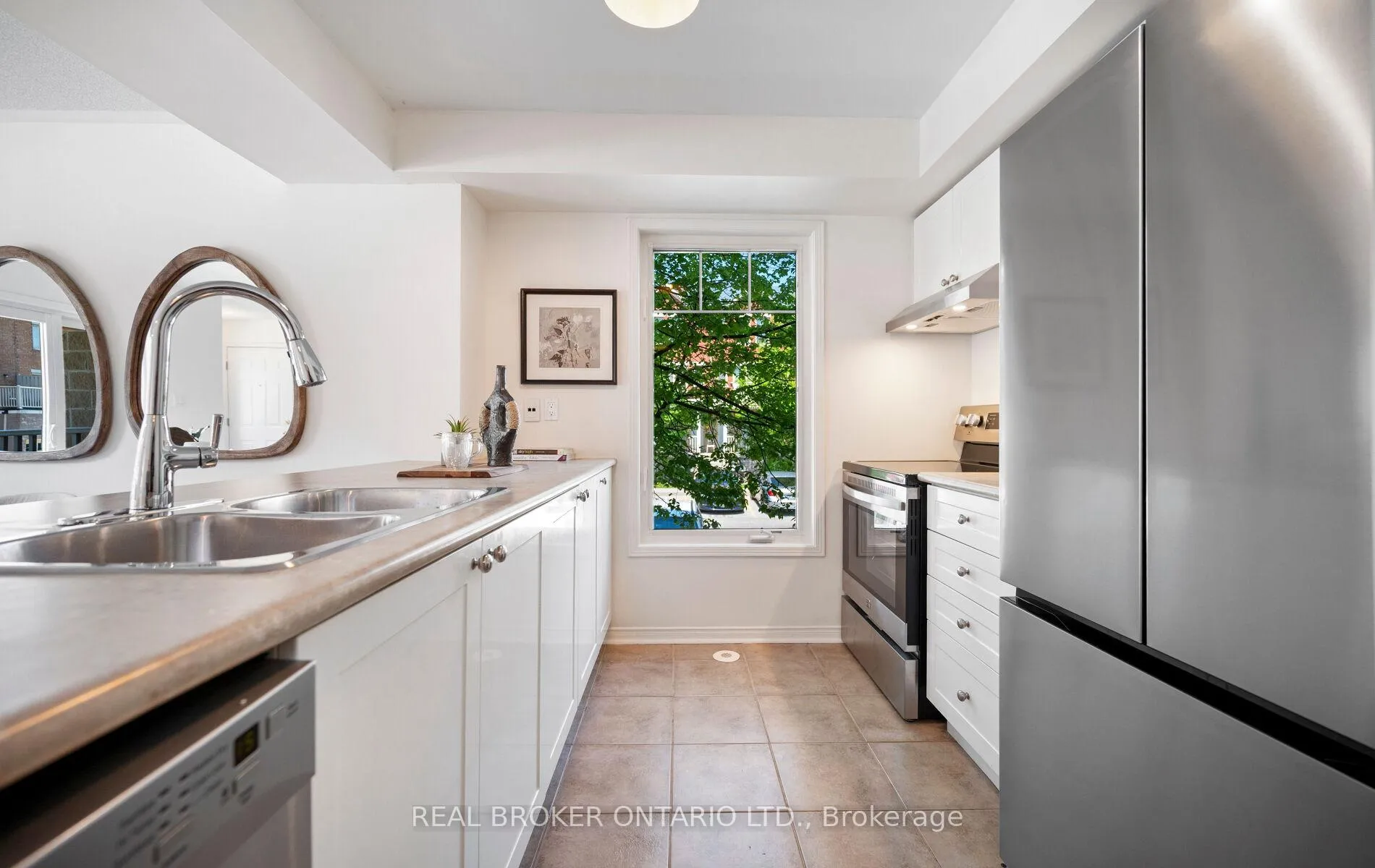 Photo 20 of Unit 50, 5050 Intrepid Drive, Mississauga, Churchill Meadows — HOMEH