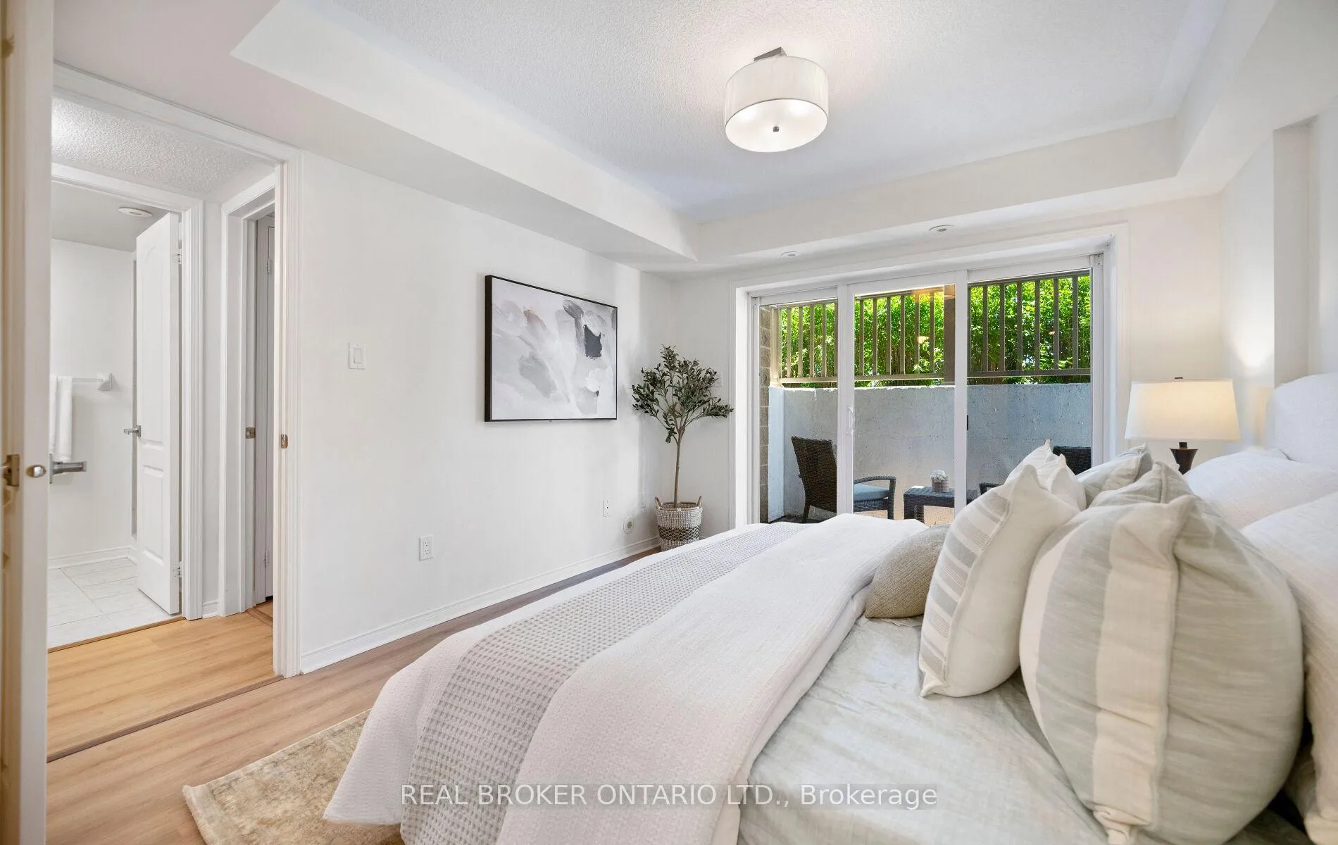 Photo 26 of Unit 50, 5050 Intrepid Drive, Mississauga, Churchill Meadows — HOMEH