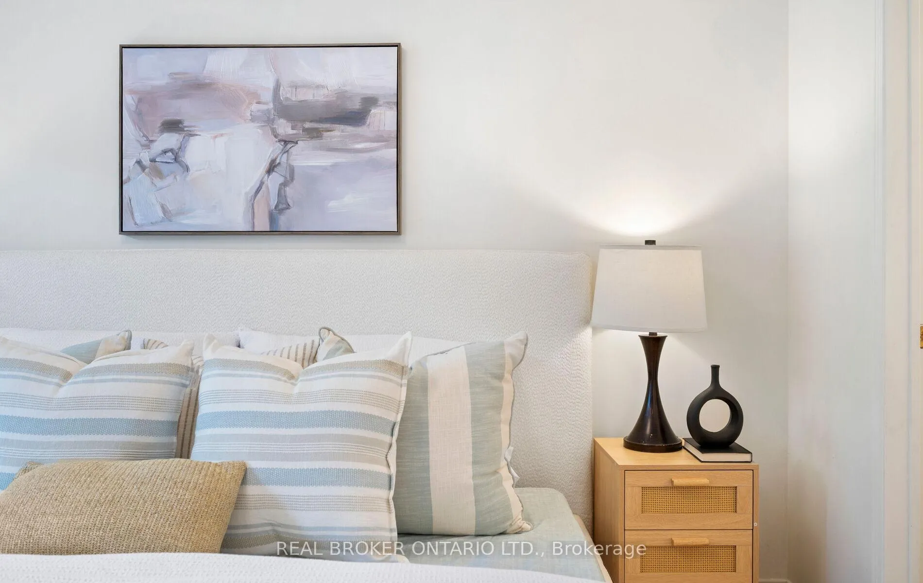 Photo 27 of Unit 50, 5050 Intrepid Drive, Mississauga, Churchill Meadows — HOMEH