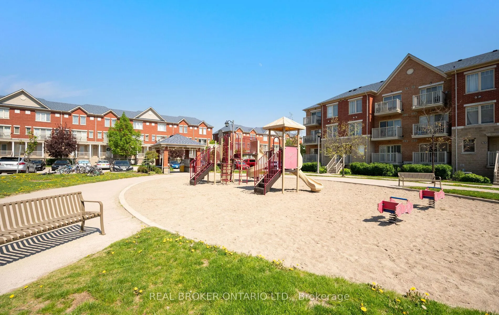 Photo 40 of Unit 50, 5050 Intrepid Drive, Mississauga, Churchill Meadows — HOMEH