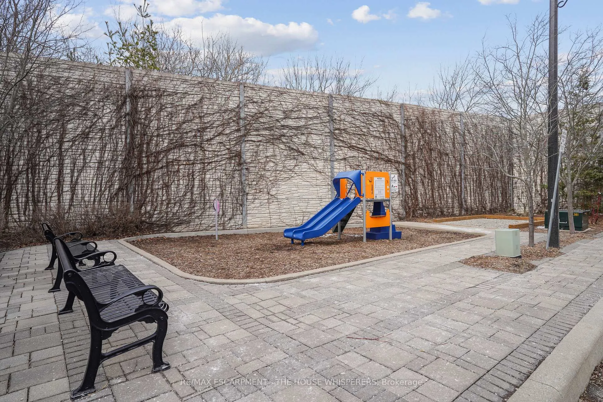 Photo 38 of Unit 29, 181 Plains Road W, Burlington, Bayview — HOMEH