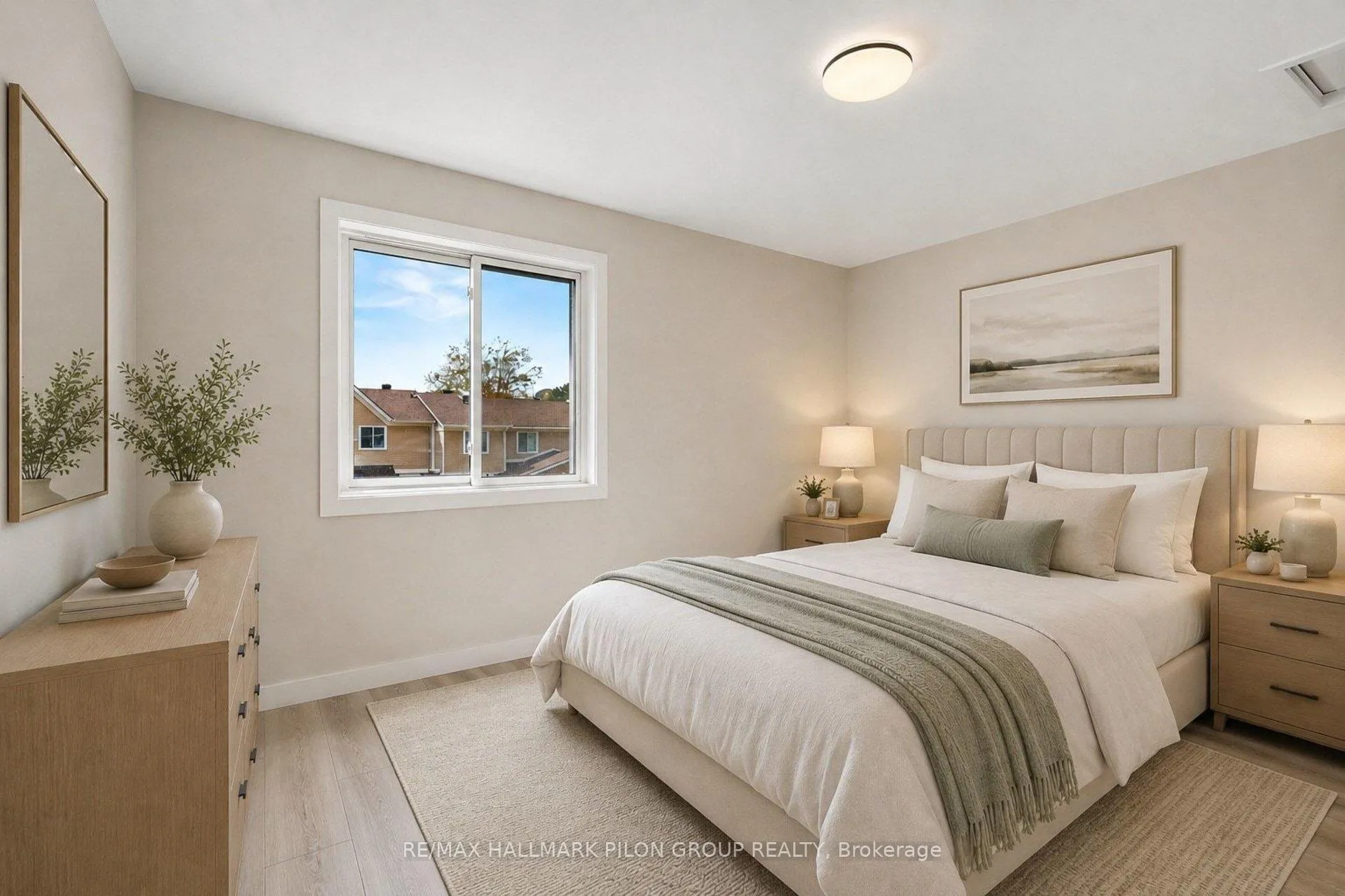 Photo 12 of Unit B, 110 Valley Stream Drive, Ottawa, Leslie Park — HOMEH