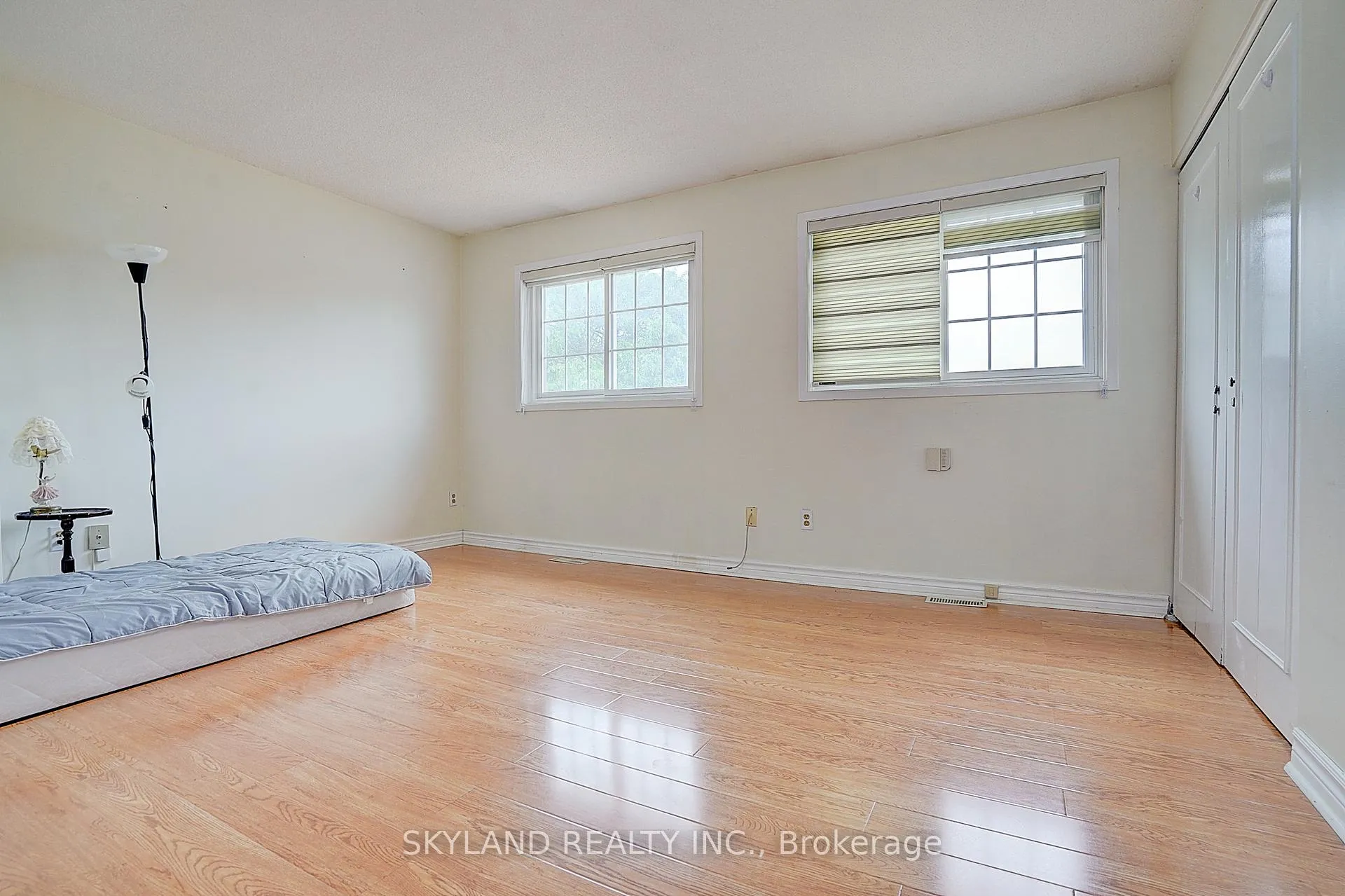 Photo 17 of 46 West Borough Street, Markham, Aileen-Willowbrook — HOMEH