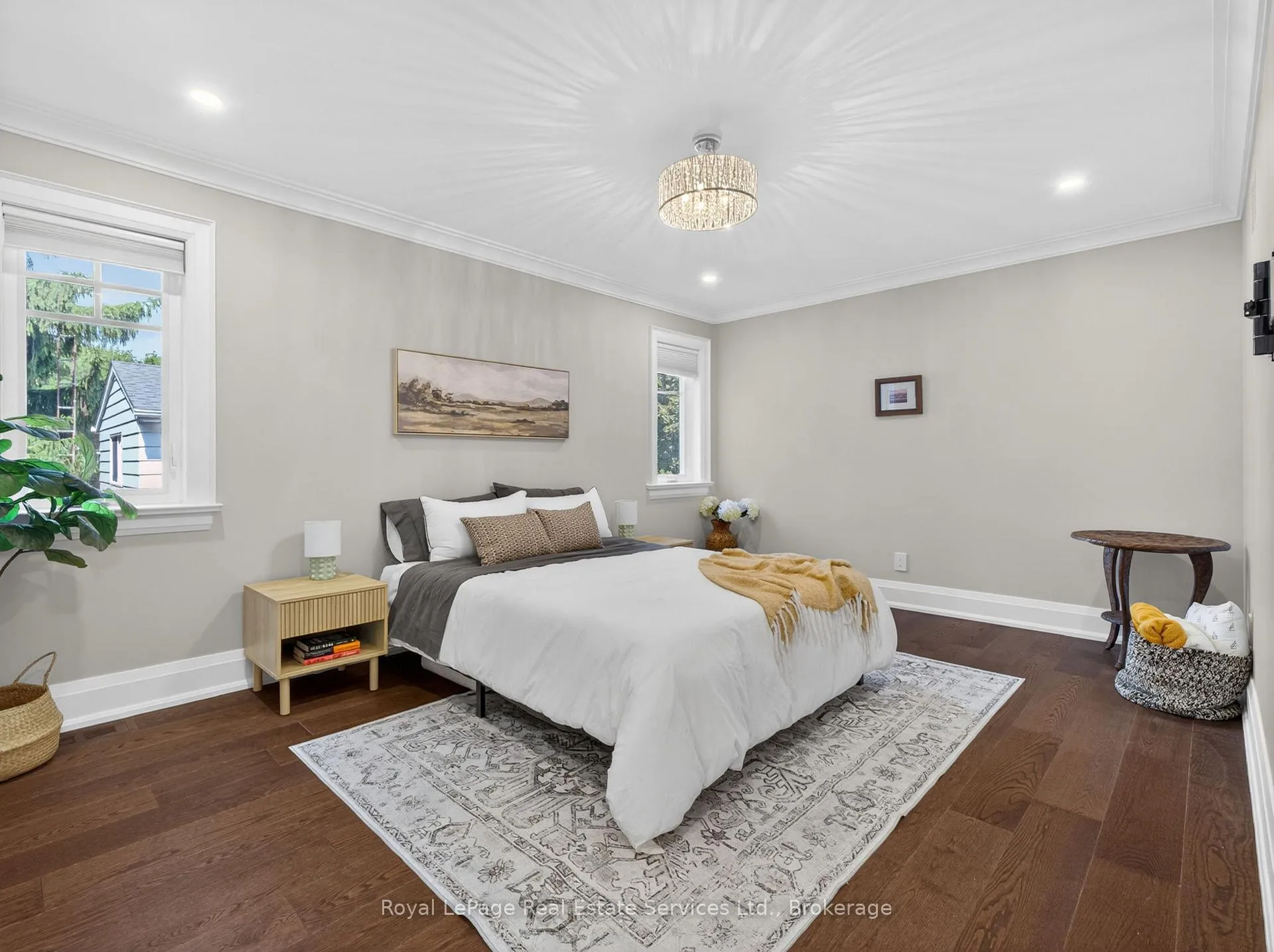 Photo 27 of 47 Park Avenue E, Burlington, LaSalle — HOMEH