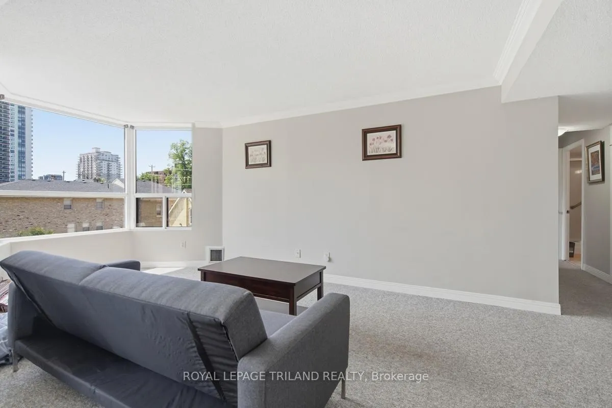 Photo 8 of Unit 308, 600 Talbot Street, London, East F — HOMEH