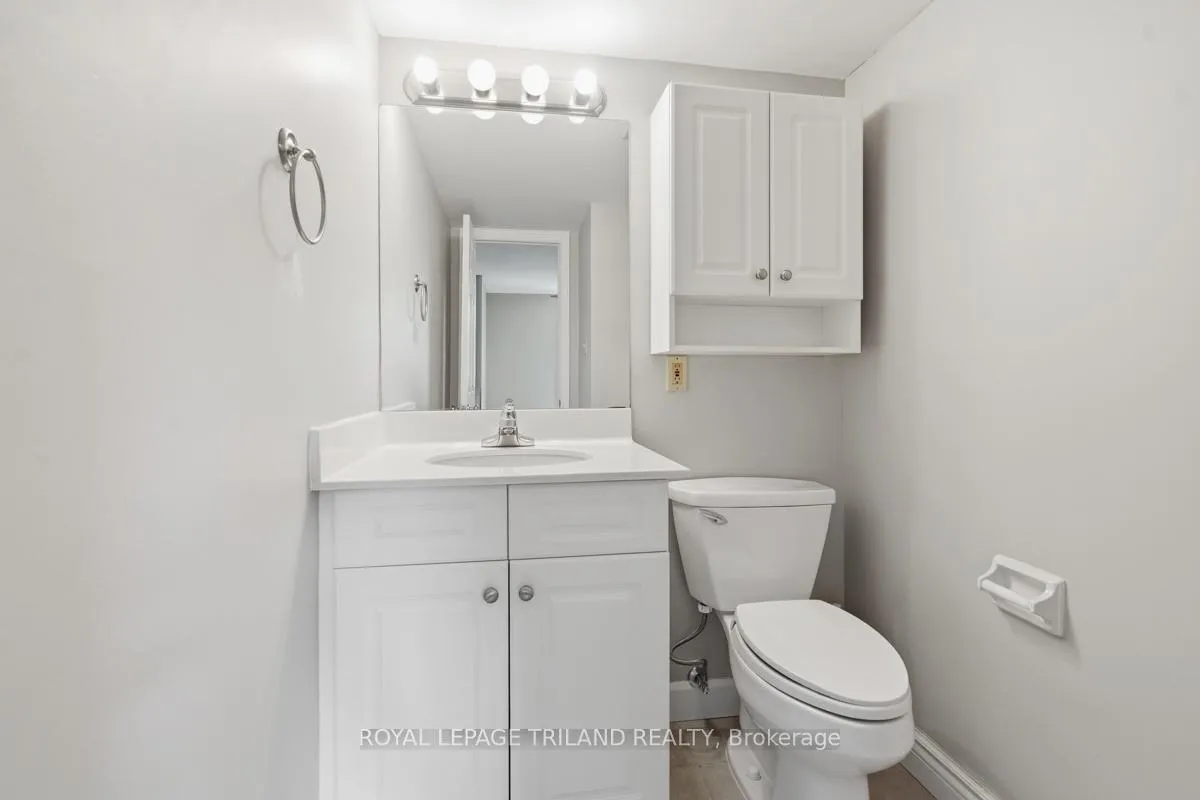Photo 18 of Unit 308, 600 Talbot Street, London, East F — HOMEH