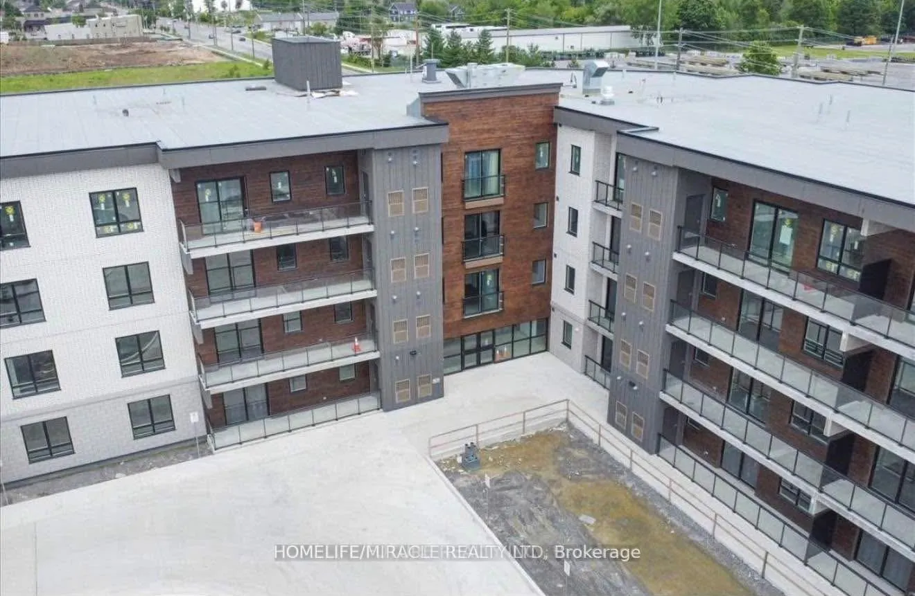 Photo 1 of Unit 116, 7549 Kalar Road, Niagara Falls, Brown — HOMEH