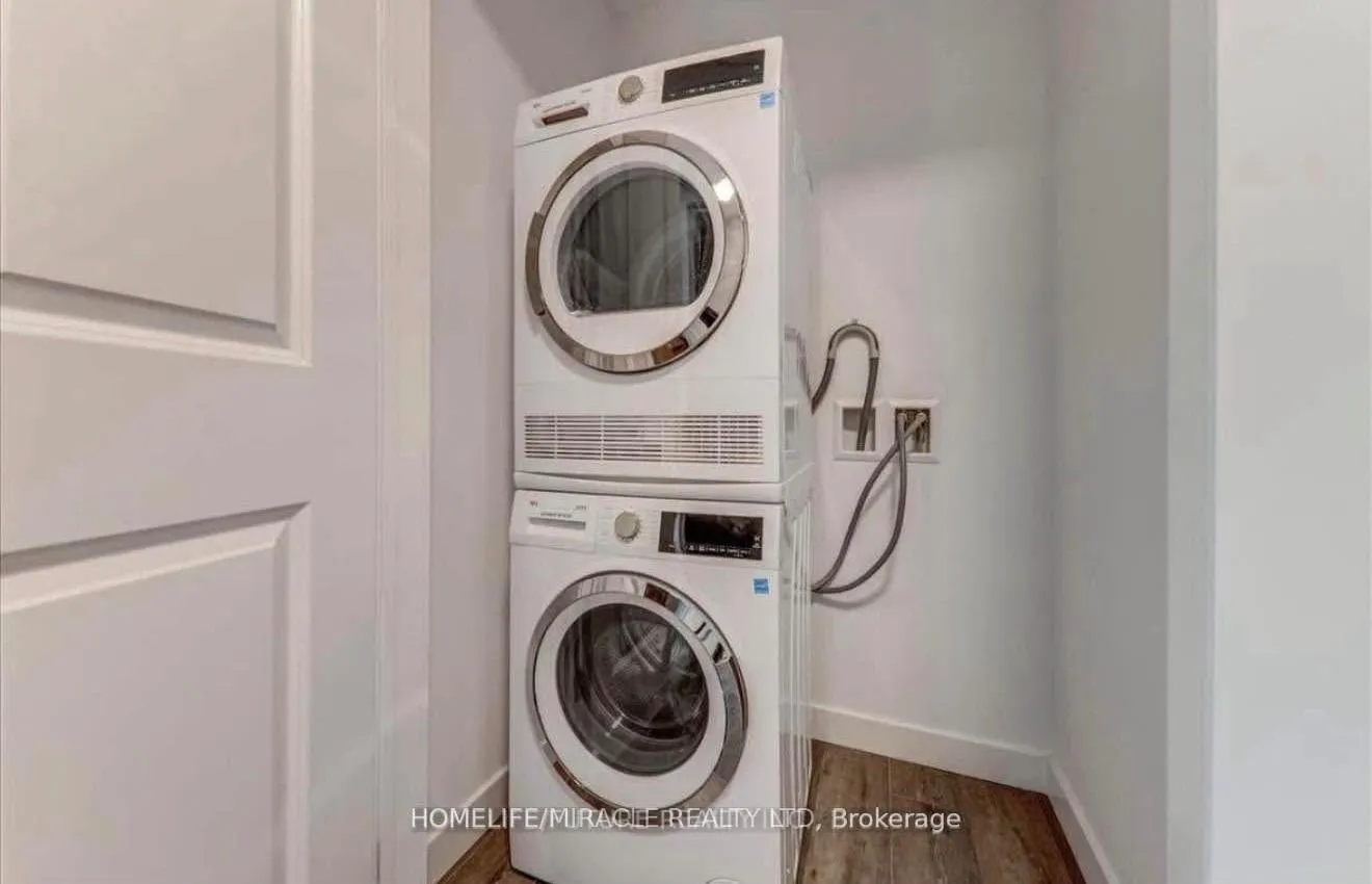 Photo 9 of Unit 116, 7549 Kalar Road, Niagara Falls, Brown — HOMEH