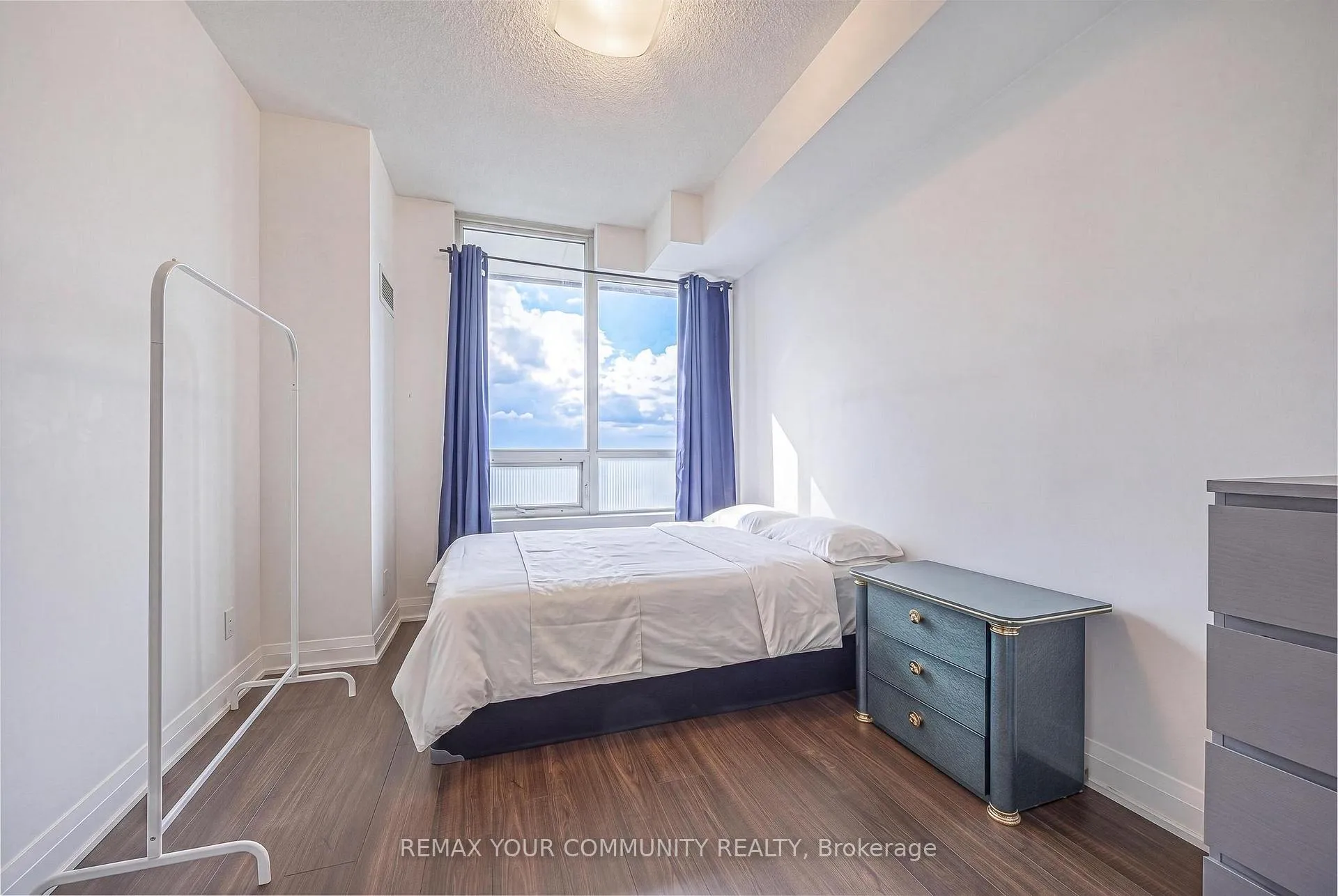 Photo 17 of 75 North Park Road, Vaughan, Beverley Glen — HOMEH