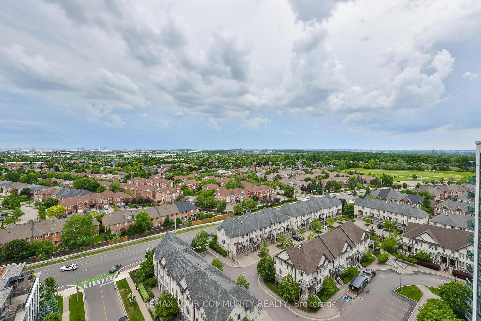 Photo 22 of 75 North Park Road, Vaughan, Beverley Glen — HOMEH