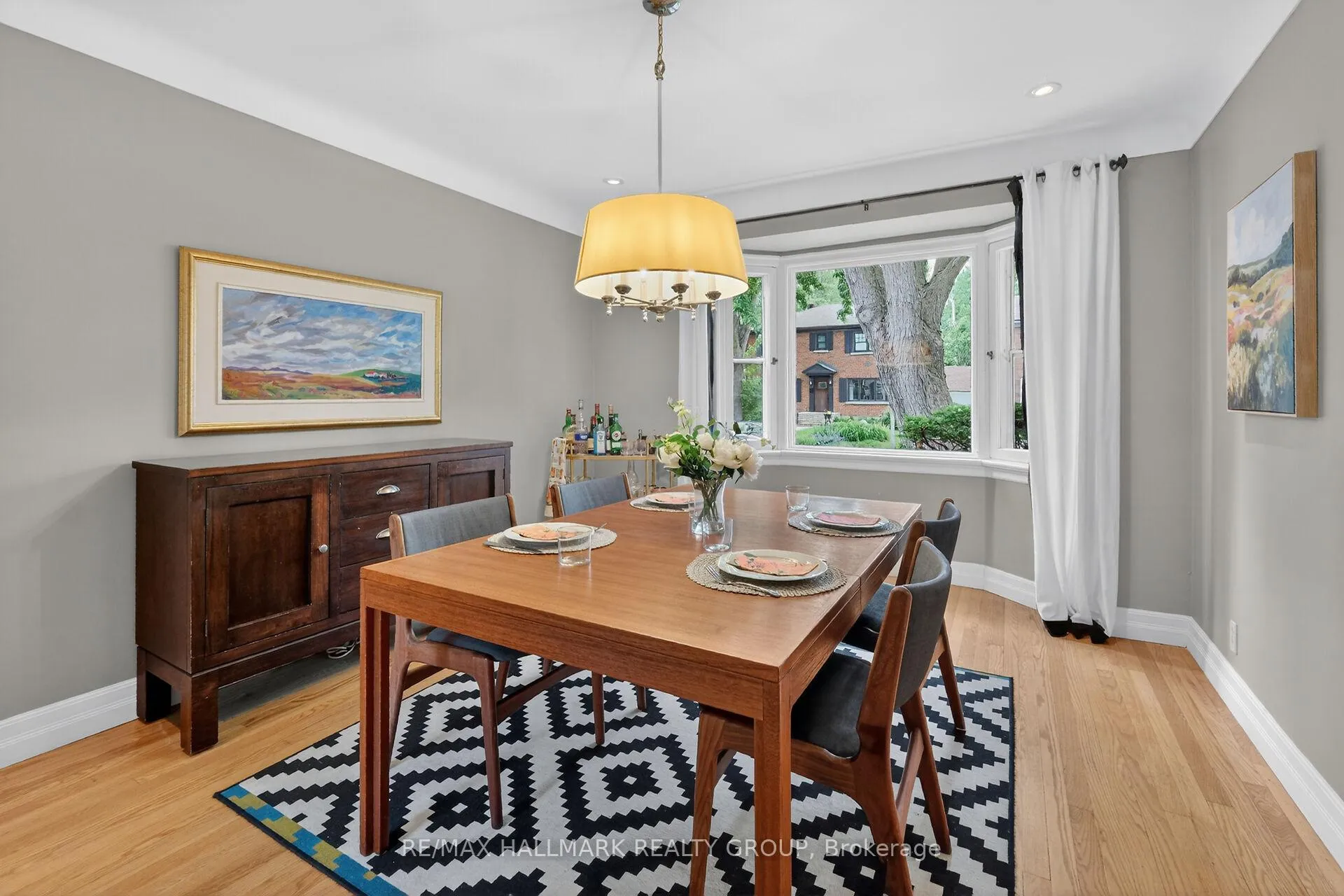 Photo 8 of 90 Southern Drive, Ottawa, Old Ottawa South/Rideau Gardens — HOMEH