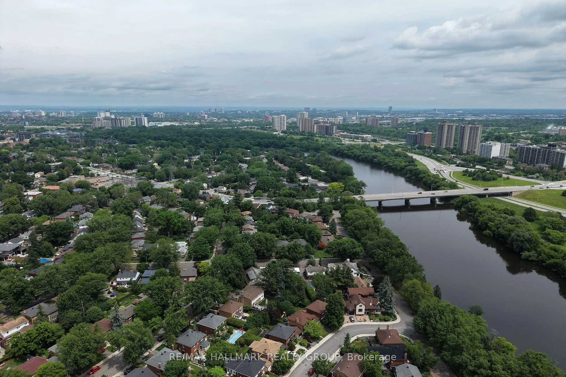 Photo 44 of 90 Southern Drive, Ottawa, Old Ottawa South/Rideau Gardens — HOMEH