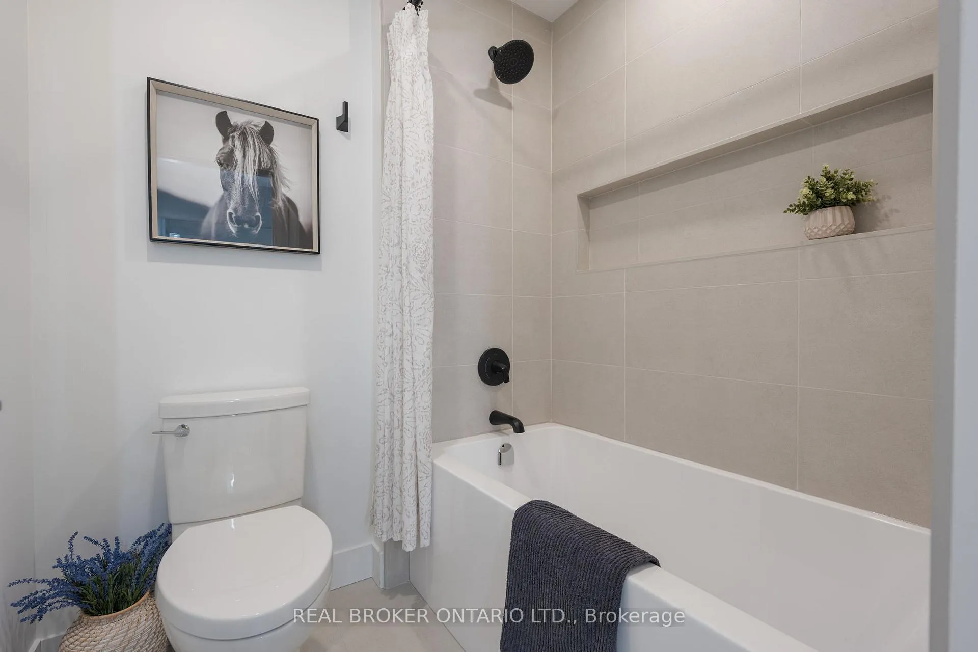 Photo 77 of 12 Macneil Court, Bayham, Port Burwell — HOMEH