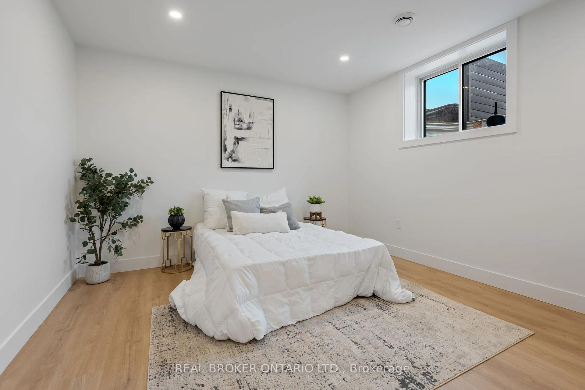 Photo 86 of 12 Macneil Court, Bayham, Port Burwell — HOMEH