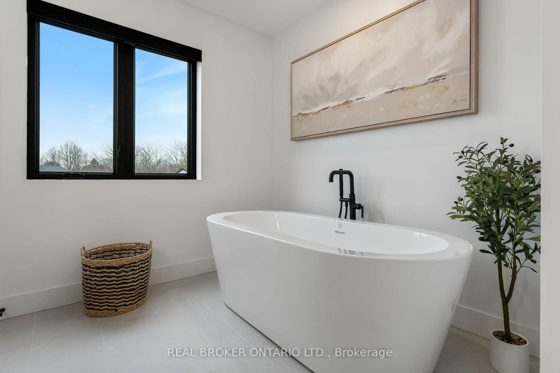 Photo 14 of 12 Macneil Court, Bayham, Port Burwell — HOMEH