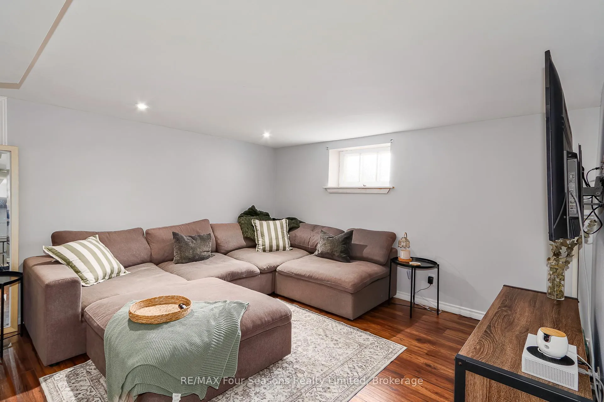 Photo 28 of 7613 26 Highway, Clearview, Stayner — HOMEH