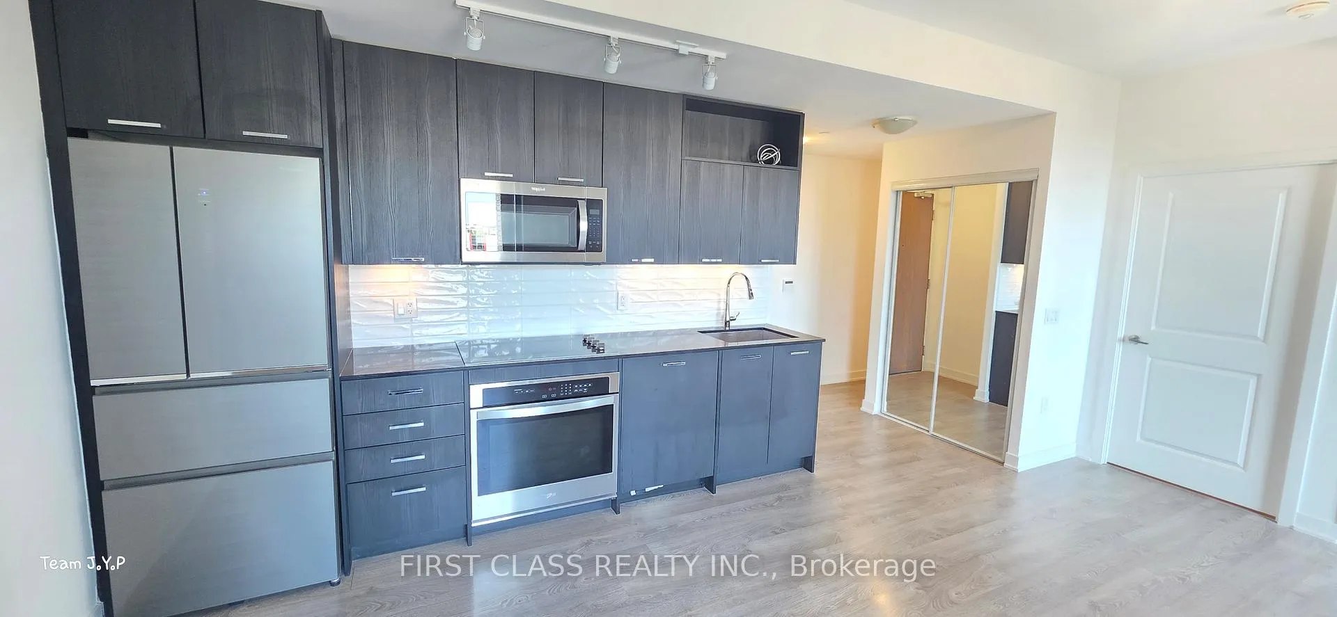 Photo 14 of Unit 608, 120 Eagle Rock Way, Vaughan, Rural Vaughan — HOMEH