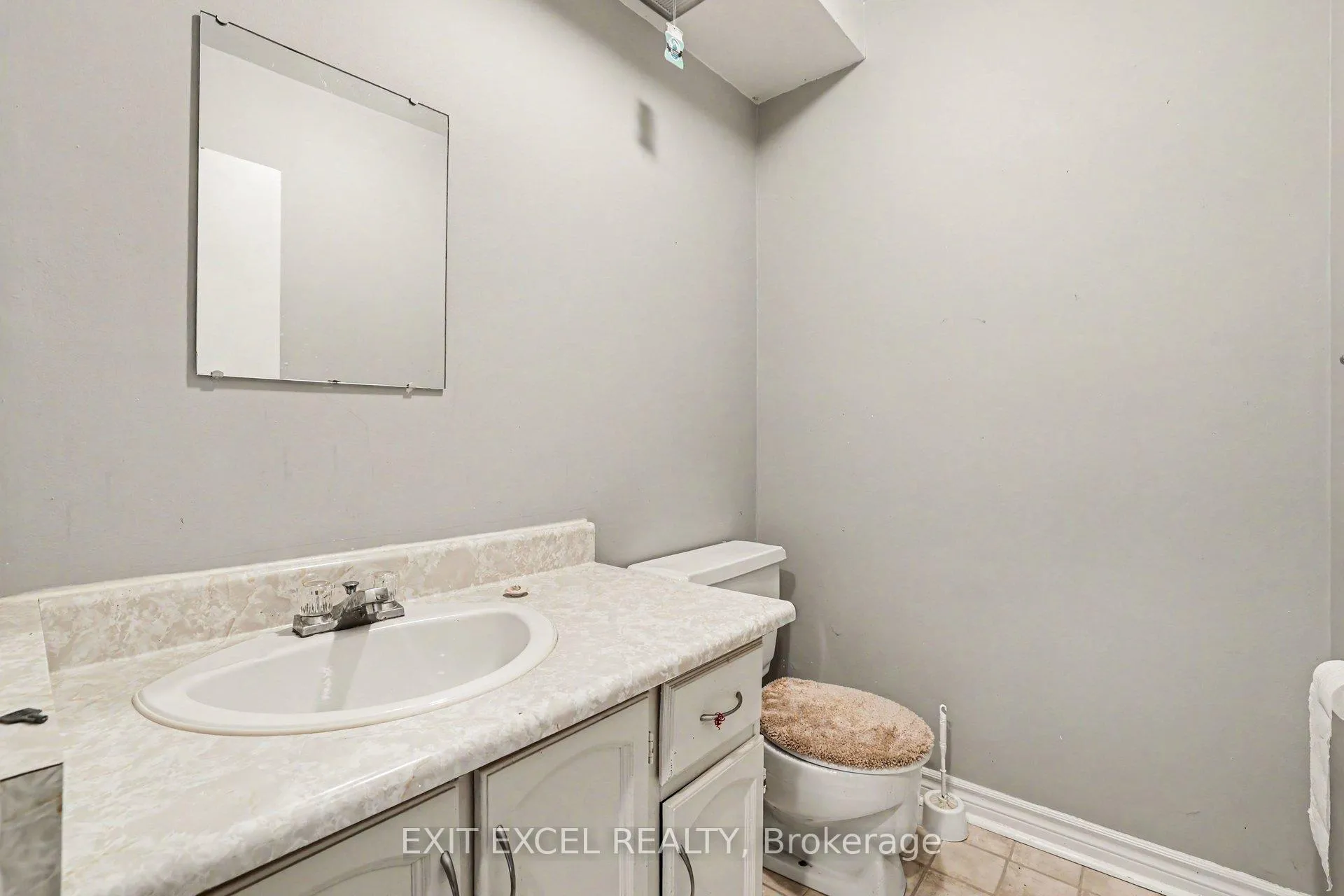 Photo 17 of Unit 47, 2139 Eric Crescent, Ottawa, Pineview — HOMEH