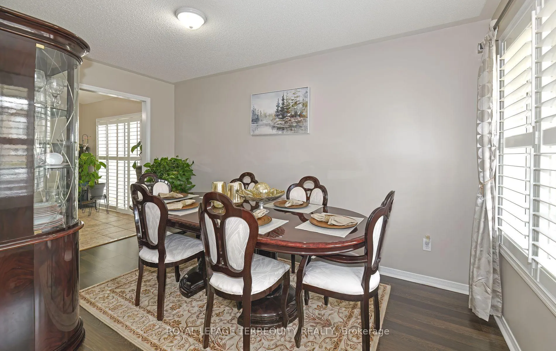 Photo 7 of 591 Luple Avenue, Oshawa, Samac — HOMEH