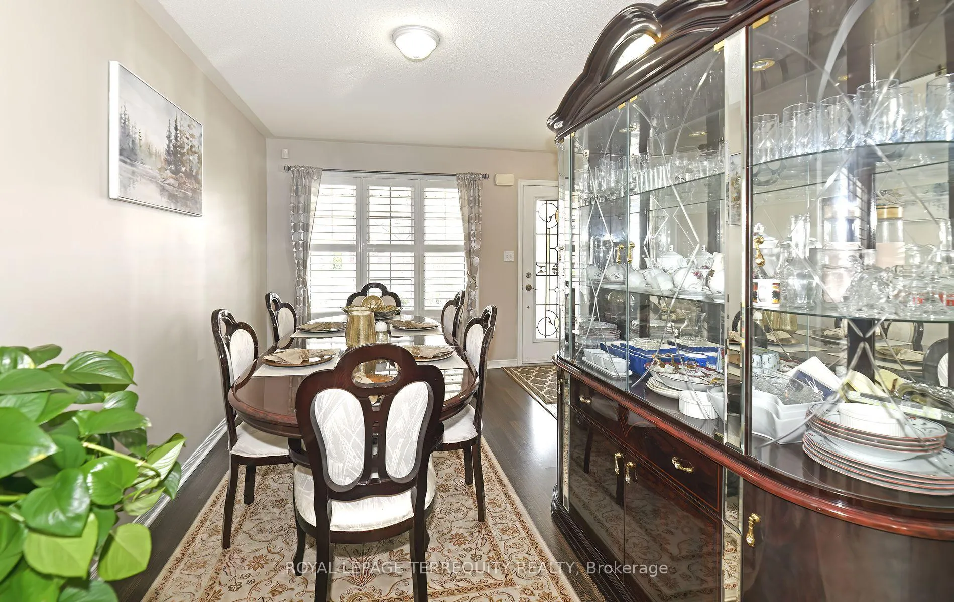 Photo 10 of 591 Luple Avenue, Oshawa, Samac — HOMEH